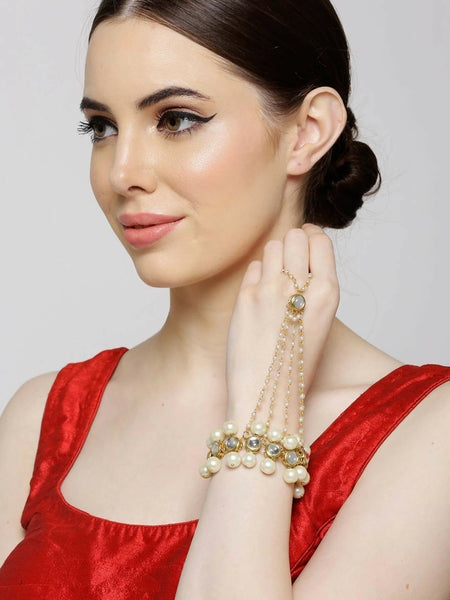Joban Fashion Gold Polished Kundan Pearl Chain Hathphool
