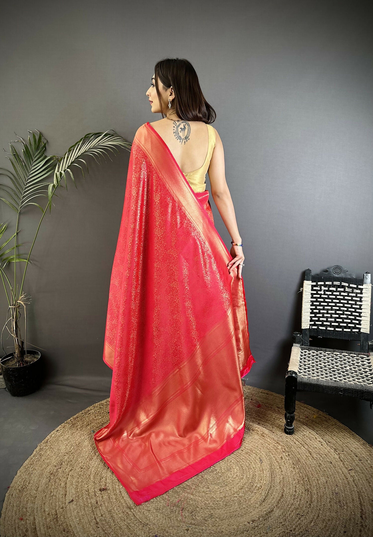 Joban Fashion Ruby Pink Floral Motifs & Ethnic Design Soft Satin Silk Kanchipuram Saree - Distacart
