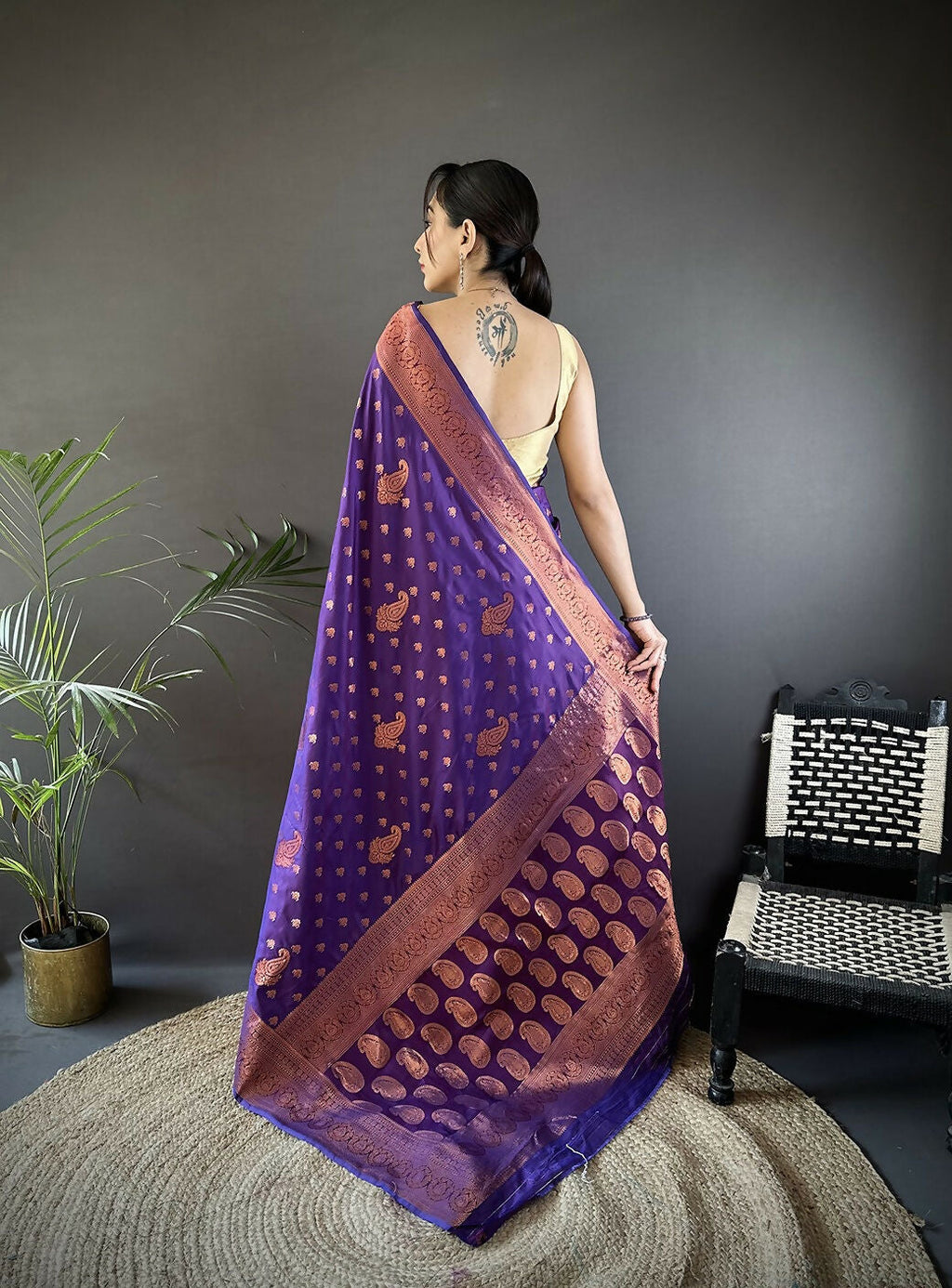 Joban Fashion Banarasi Purple Woven Soft Silk Saree - Distacart