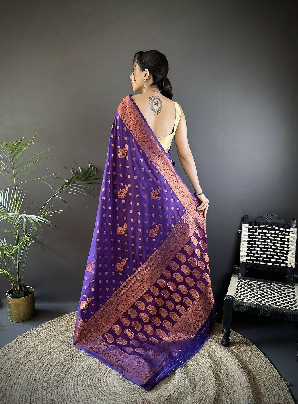 Joban Fashion Banarasi Purple Woven Soft Silk Saree - Distacart