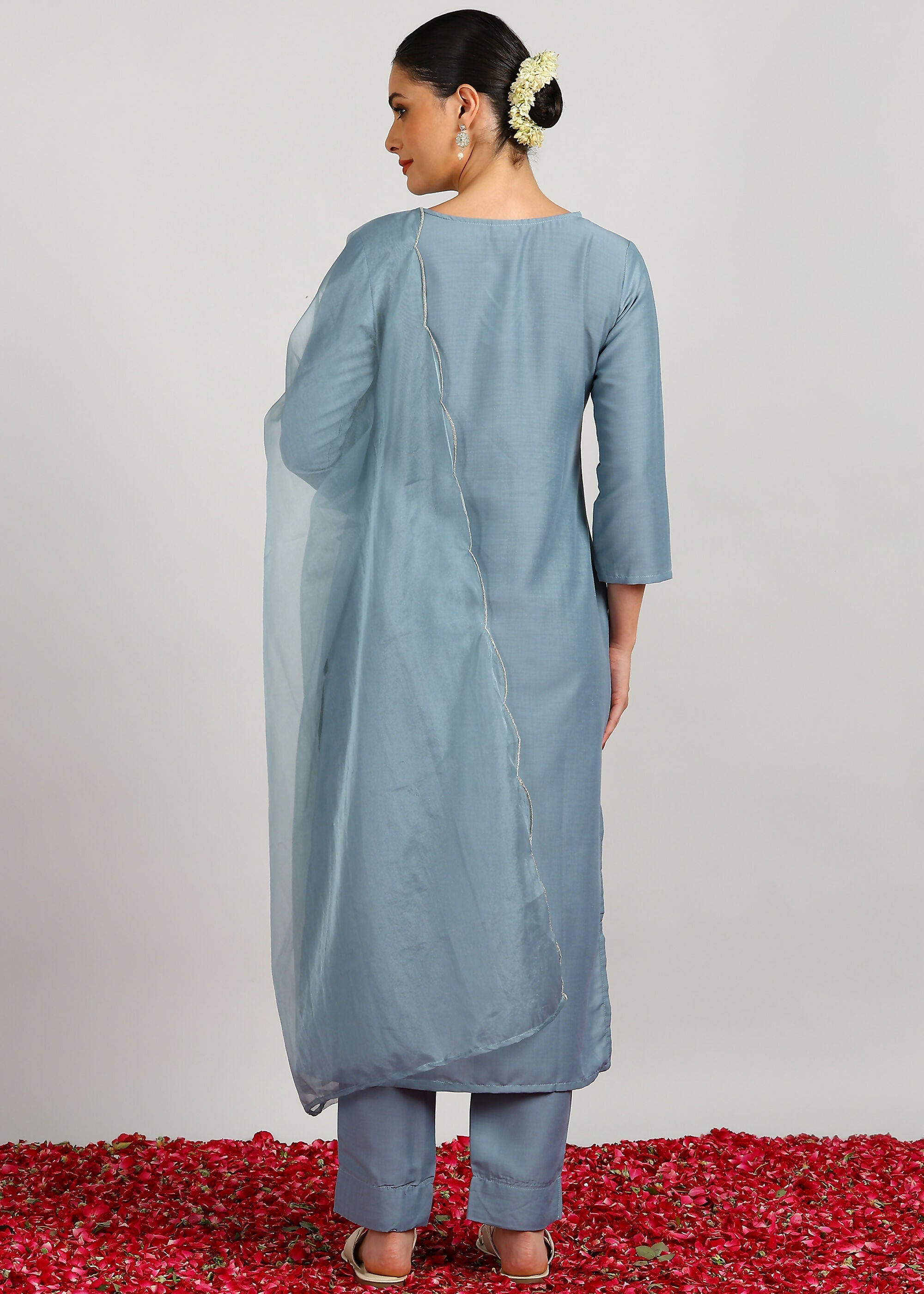 Aavyora Women's Sky Grey Embroidered Kurta Set with Dupatta - Distacart