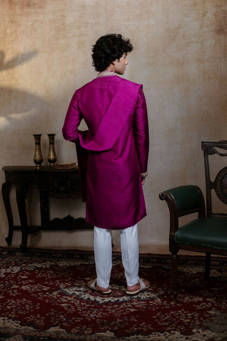 Falling Raw Silk Magenta Perple Rajyog Kurta Set By Hilo Design