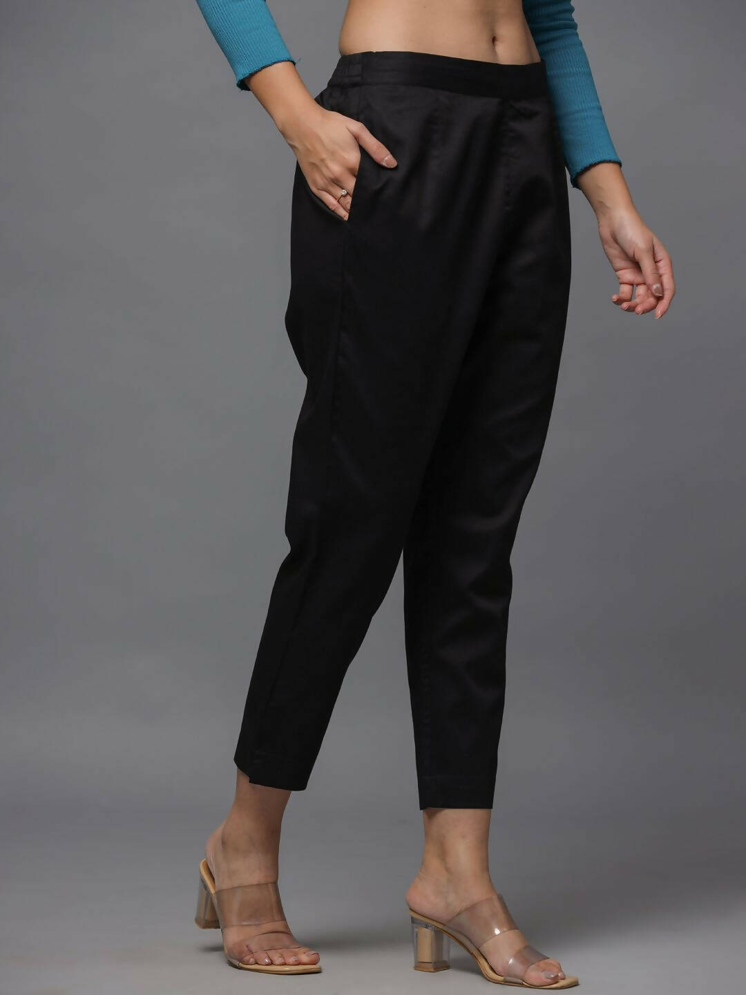 Juniper Women's Black Solid Straight Slim Pant - Distacart
