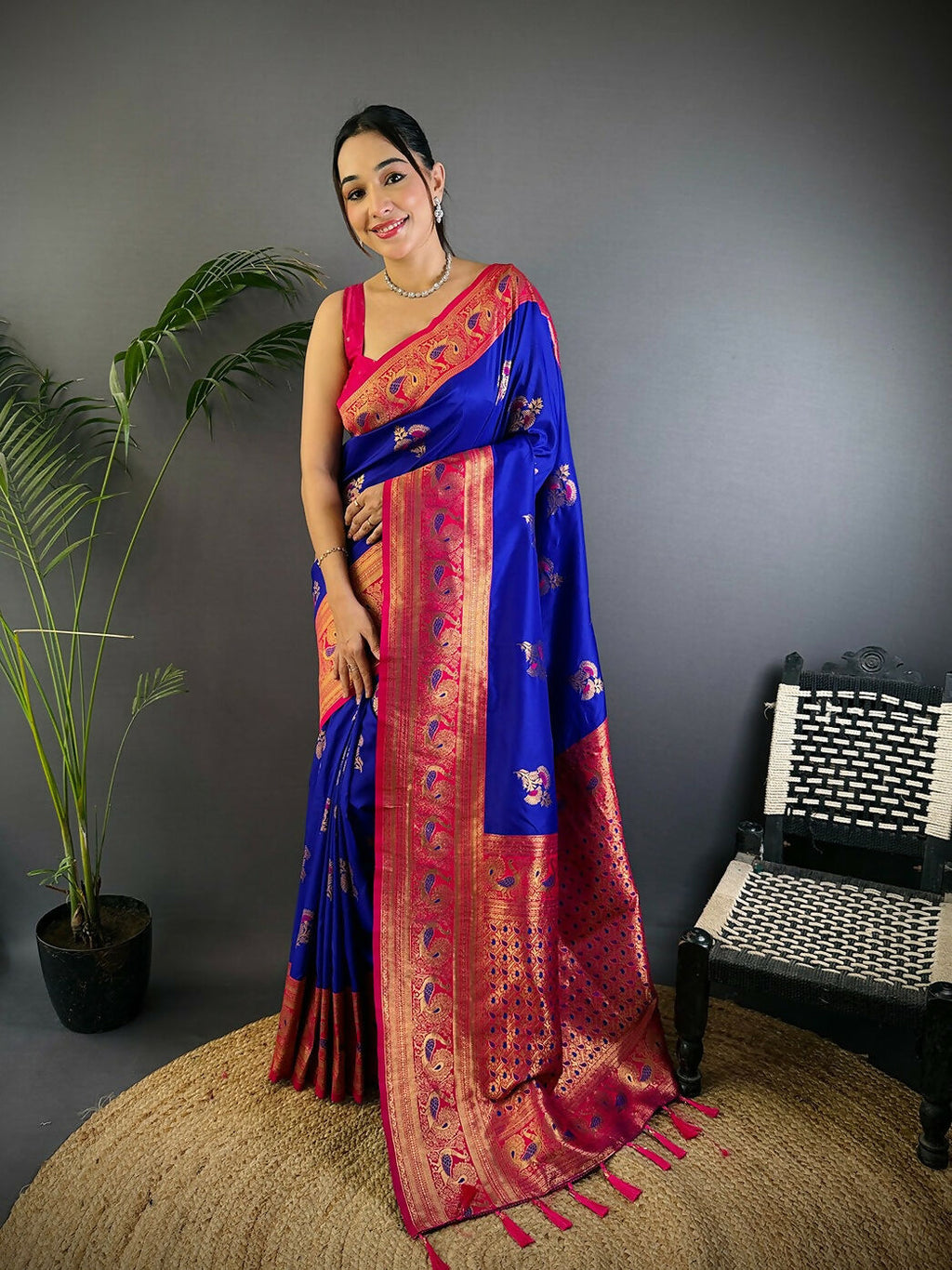 Joban Fashion Banarasi Royal Blue Woven Soft Silk Saree - Distacart