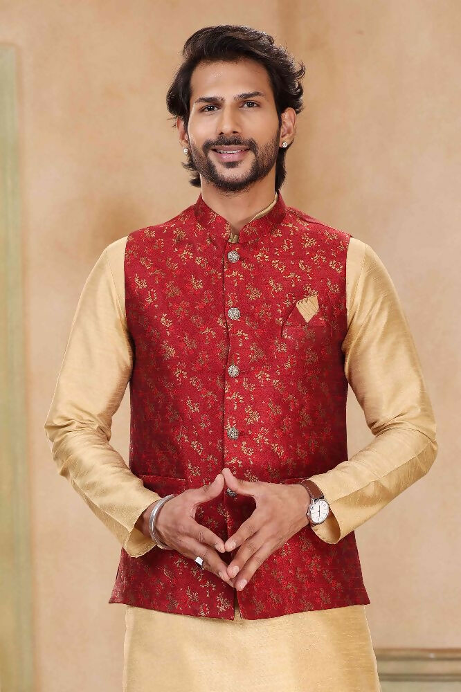 Raivat Ethnic Jacquard Banarasi Silk Woven Work 3 Pics Jacket Set In Maroon Colour - Distacart
