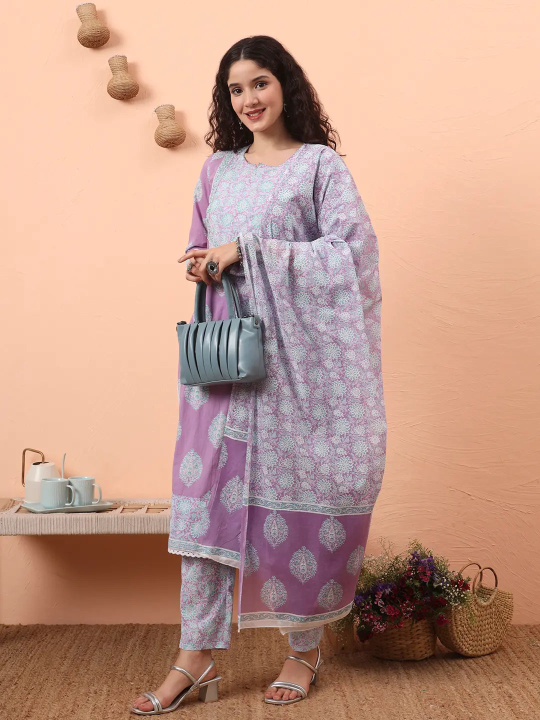 Yufta Lavender Straight Ethnic Motifs Zari Kurta Trouser Dupatta Set - Distacart