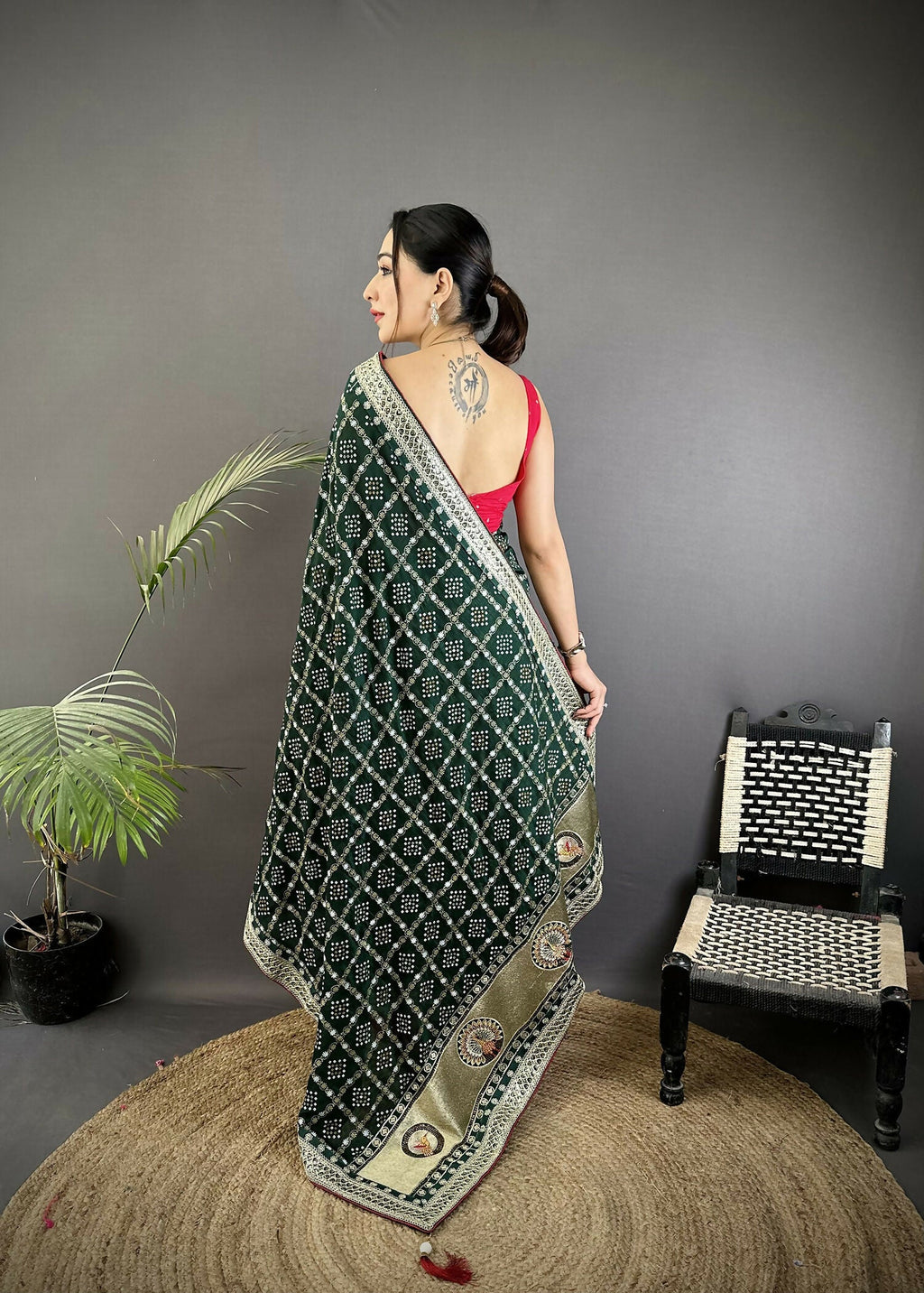 Joban Fashion Dark Green Bandhej Bandhani Vichitra Silk Bandhani Prints Saree - Distacart
