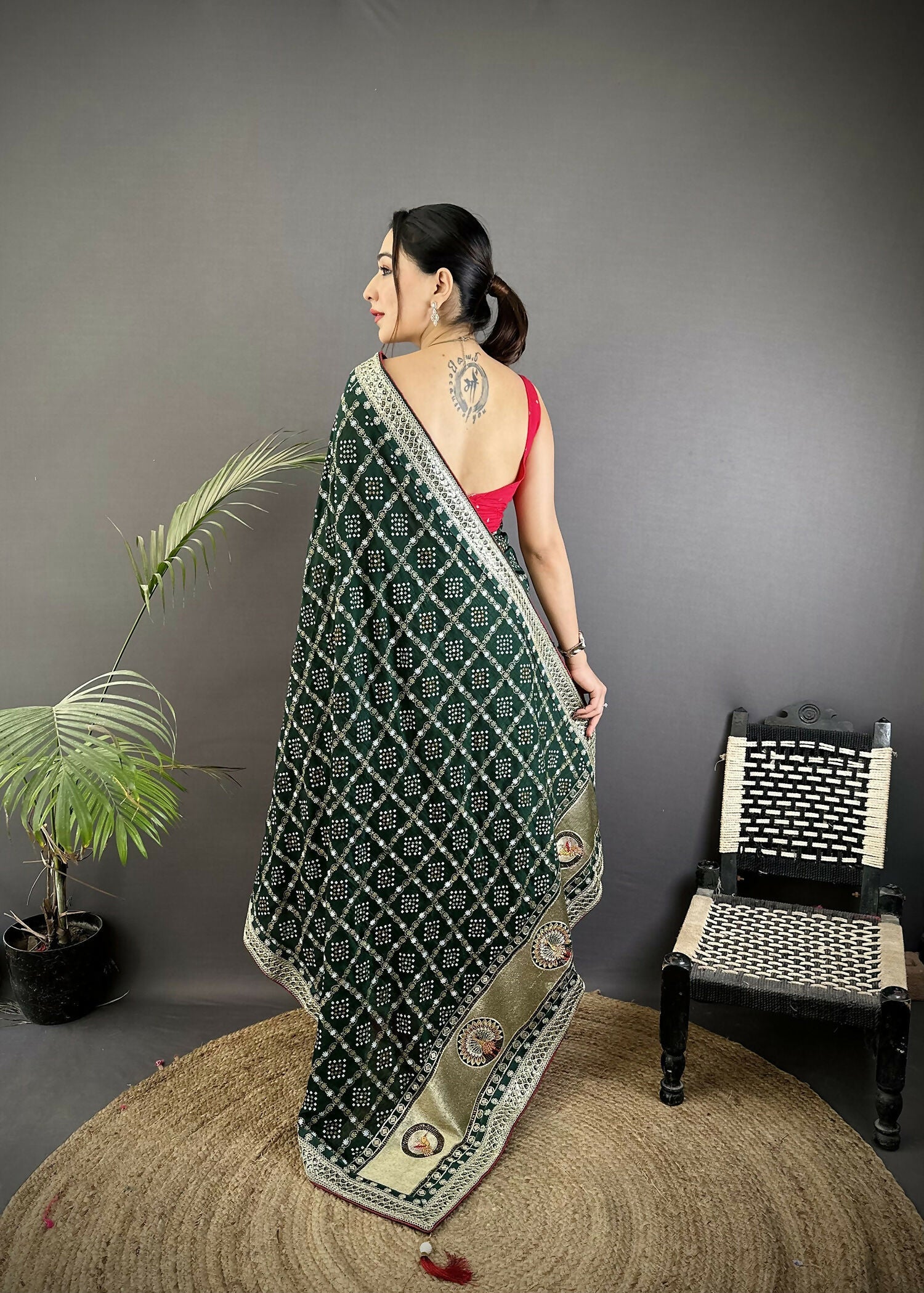 Joban Fashion Dark Green Bandhej Bandhani Vichitra Silk Bandhani Prints Saree - Distacart