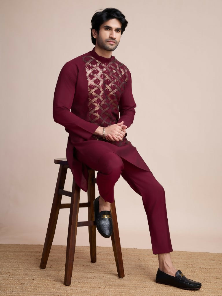 Vastranavya Traditional Festival Wear Pure Silk Thread & Sequence Embroidered Work Kurta
