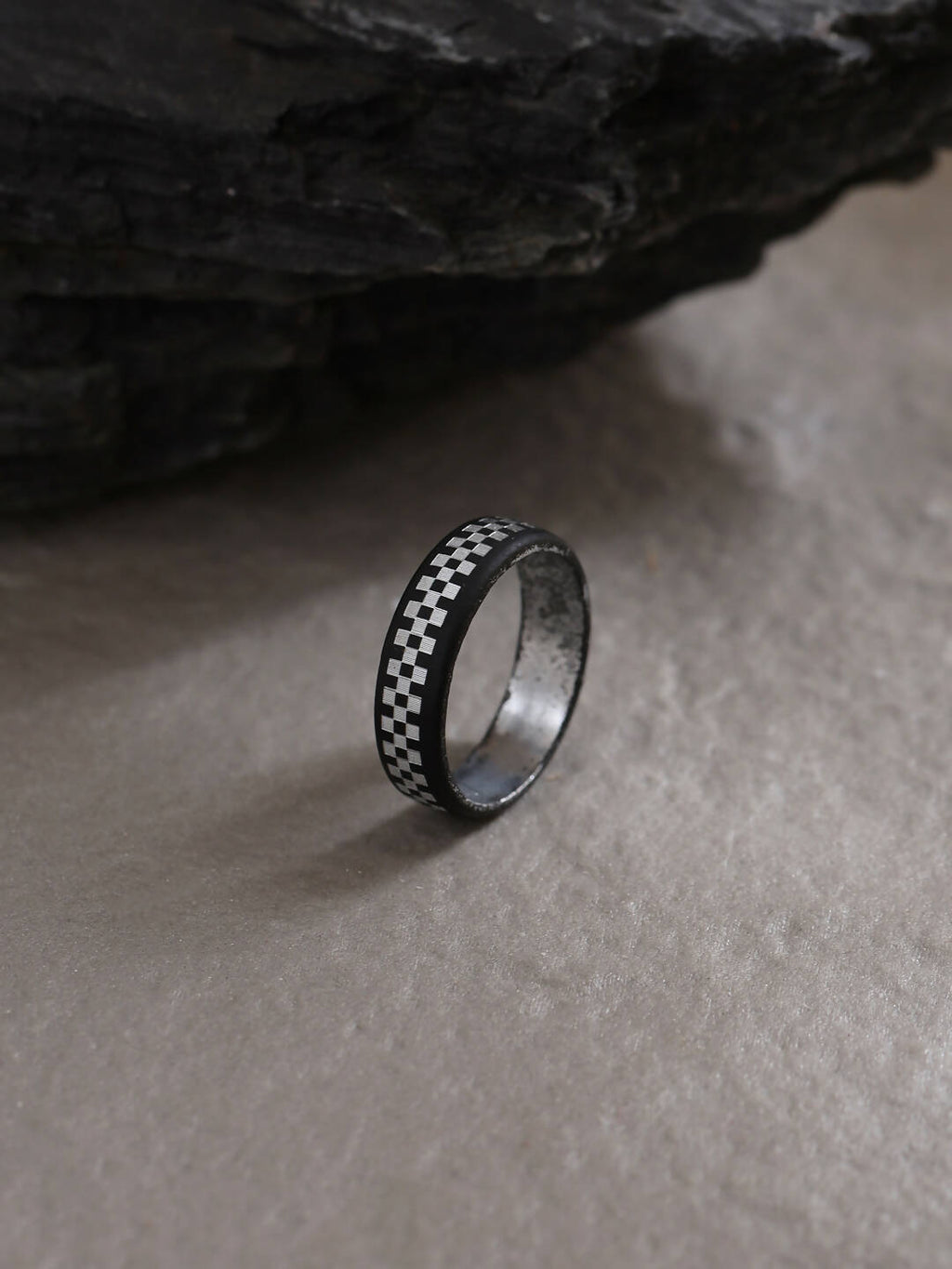 NVR Men's Black Metal Ring