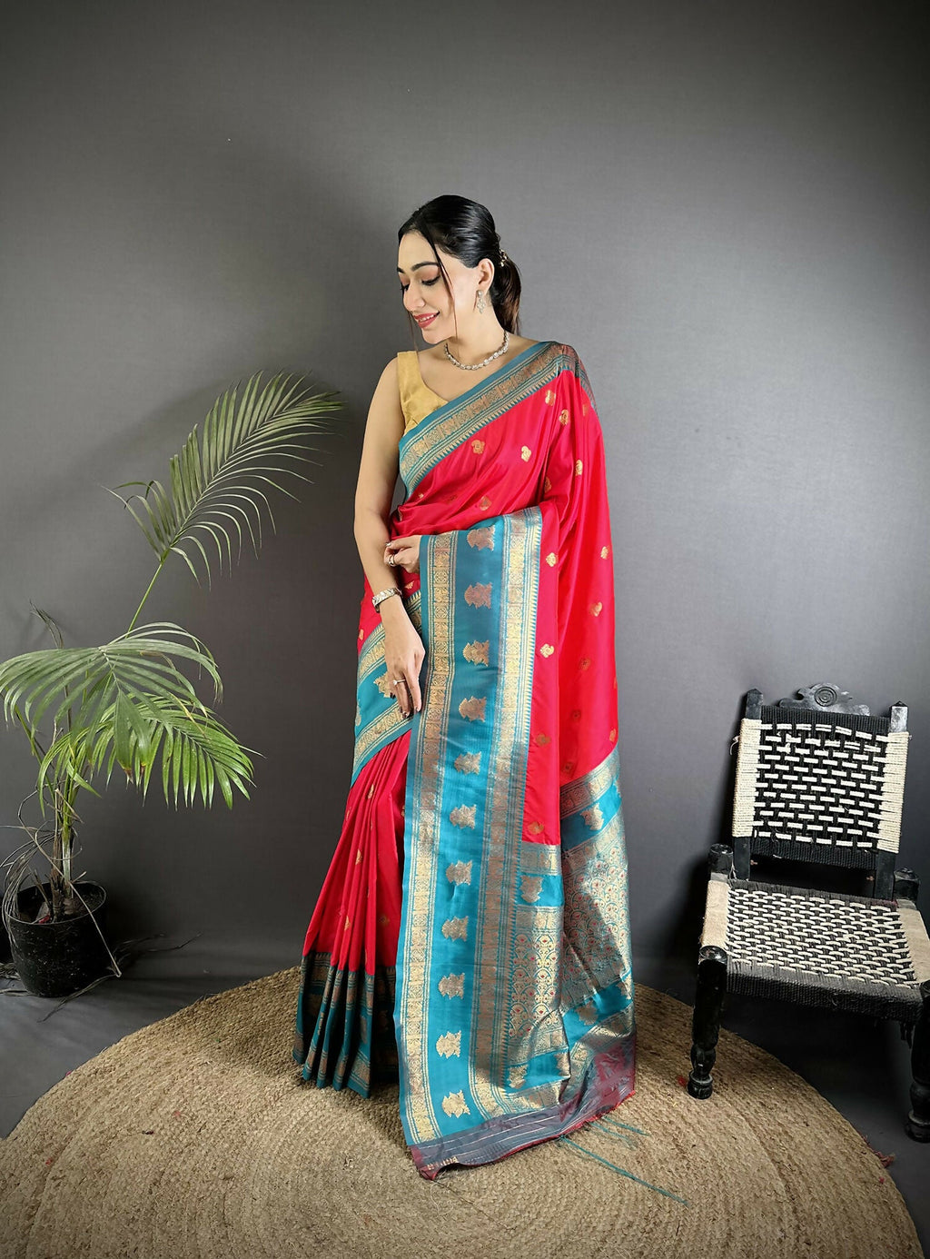 Joban Fashion Hot Pink Banarasi Soft Silk Woven Butti Saree - Distacart