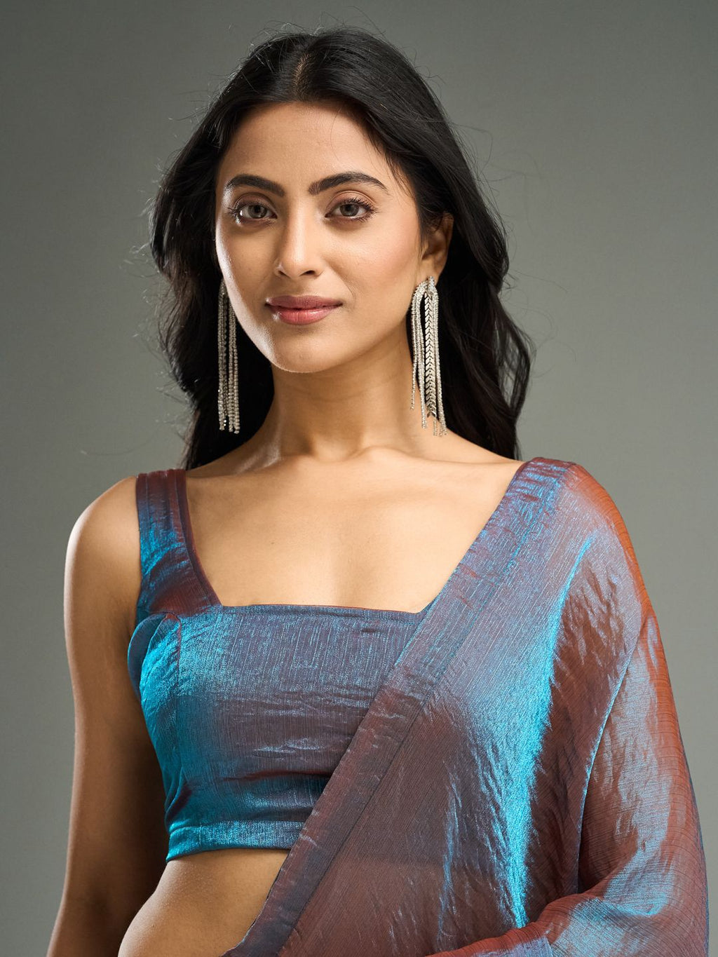 kasee Embellished Silk Blend Saree - Distacart