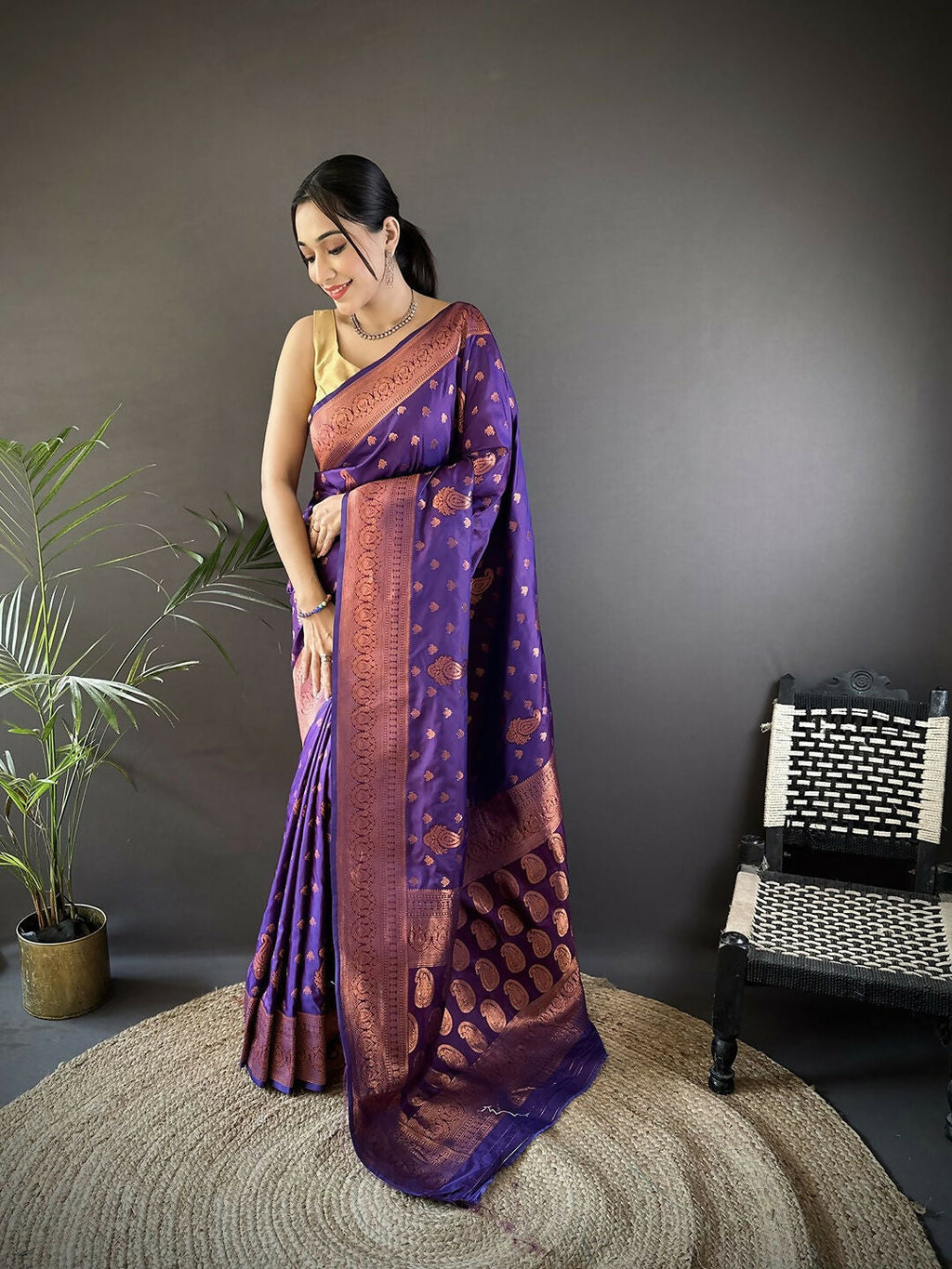 Joban Fashion Banarasi Purple Woven Soft Silk Saree - Distacart