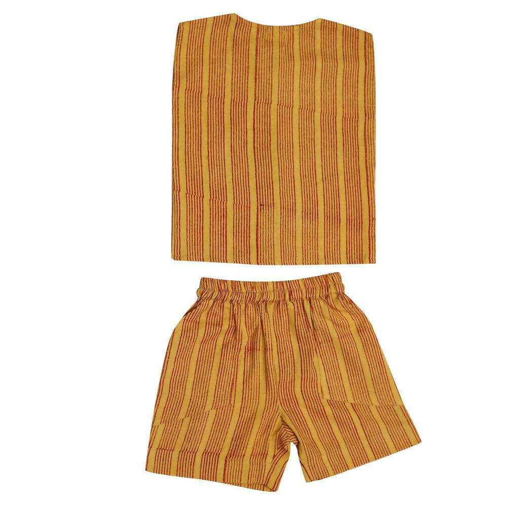 Mhyssa Motto Yellow and Red Half Sleeve T-shirt With Shorts Set For Kids
