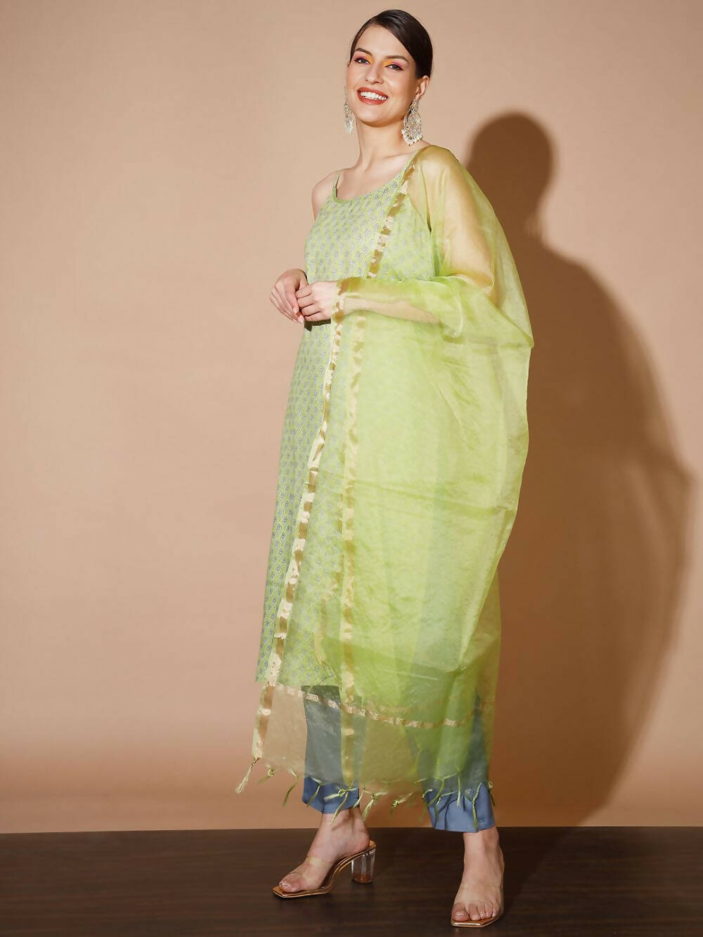 Myshka Women Green Printed Kurta & Trousers With Dupatta - Distacart