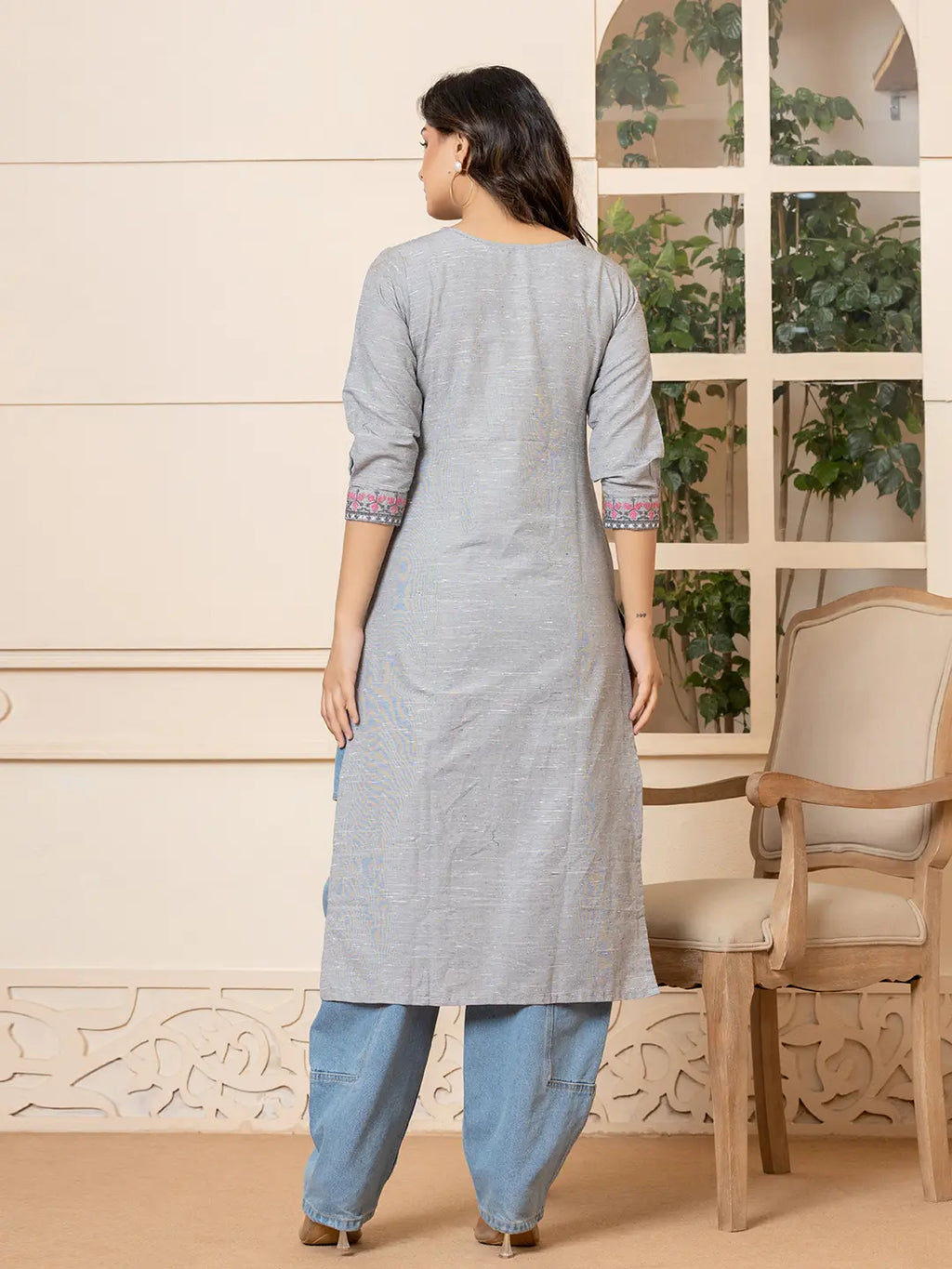 Yufta Linen Grey Embroidery Straight Kurta