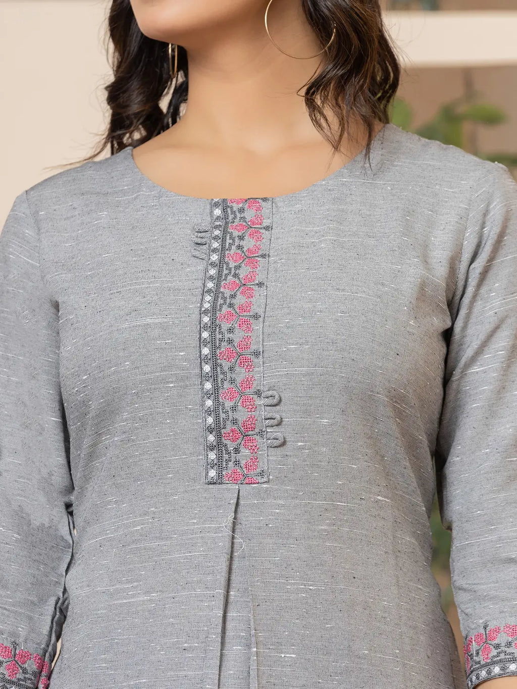 Yufta Linen Grey Embroidery Straight Kurta
