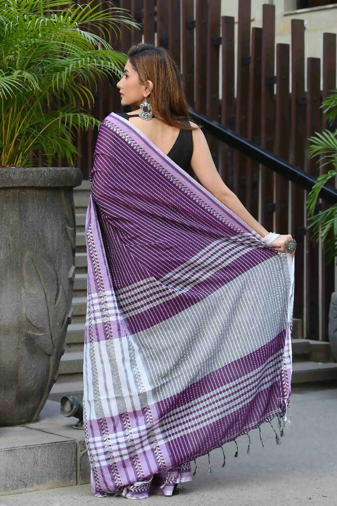 Beatitude Lavender Cotton Jacqaurd Border Tangail Handloom Saree