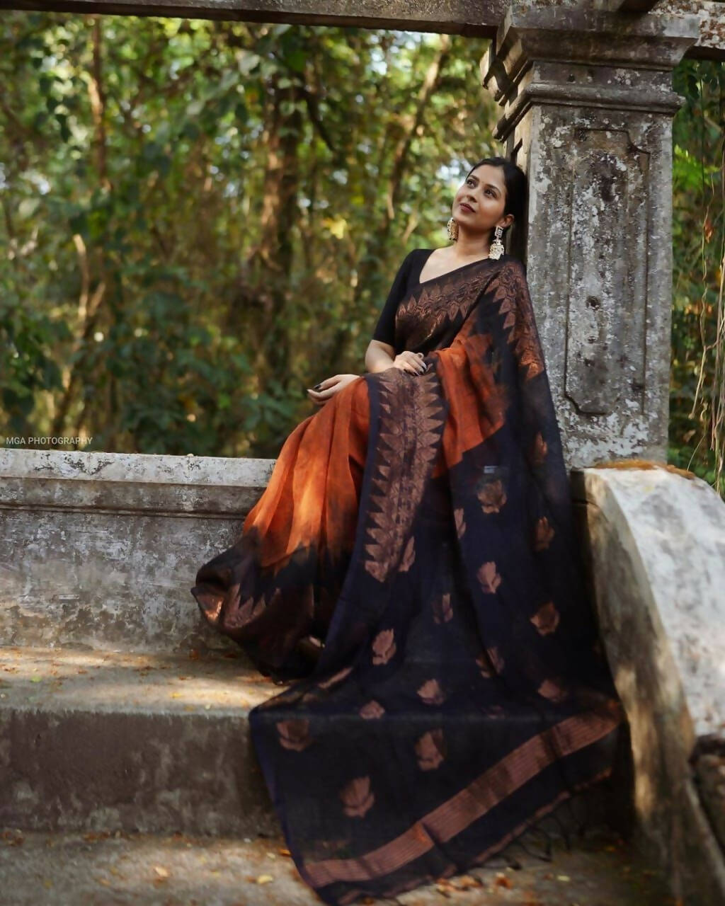 DEIANA'S Beautiful Designer Golden zari Soft Lichi Silk Saree - Orange