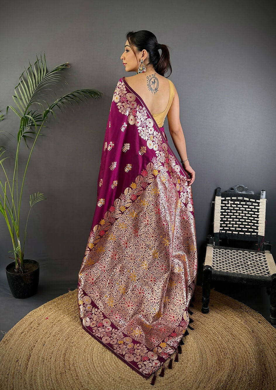 Joban Fashion Meenakari Maroon Woven Soft Silk Saree - Distacart