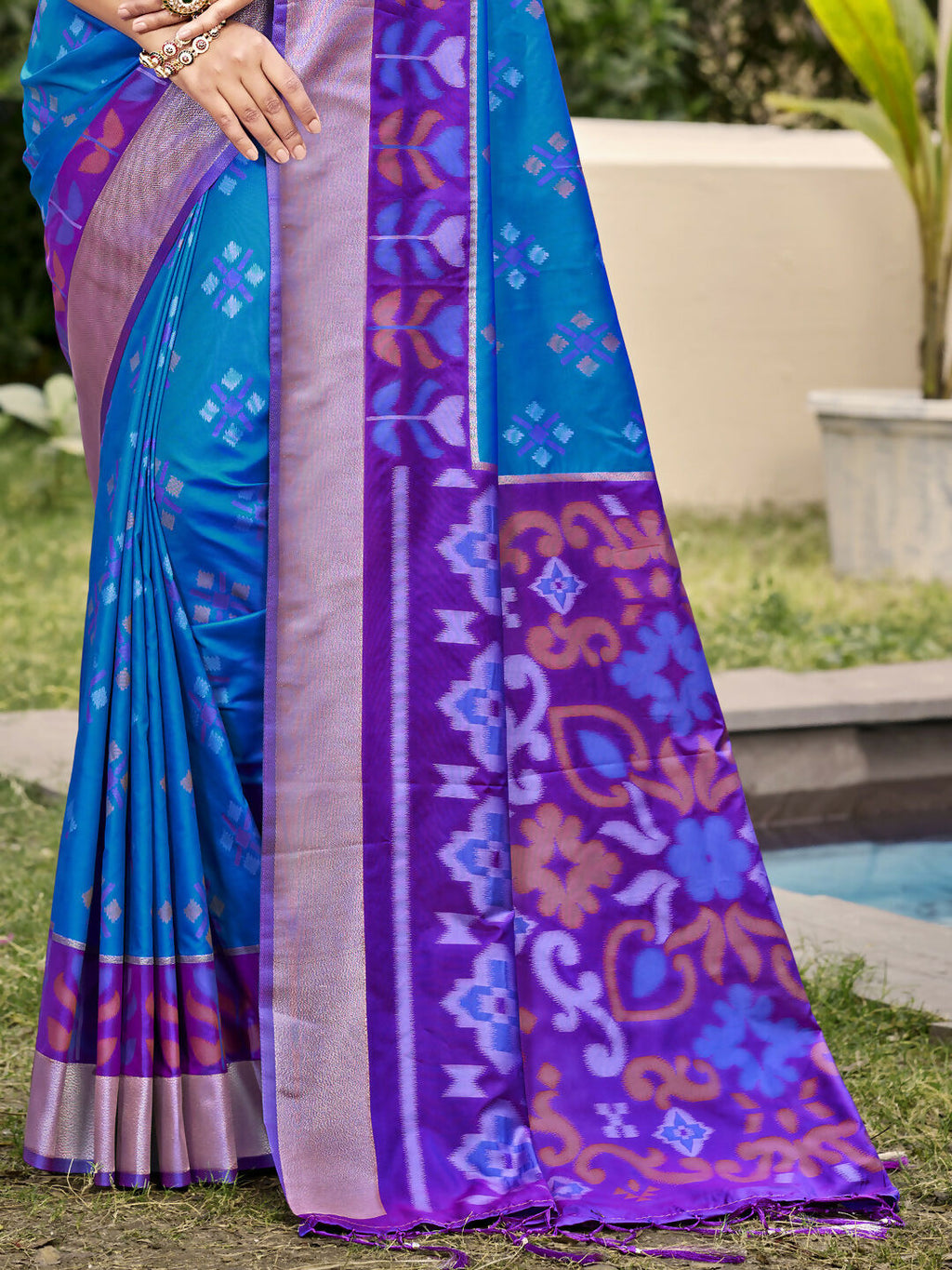 Shree Shyam Fashion Pochampalli Silk Blue Saree - Distacart