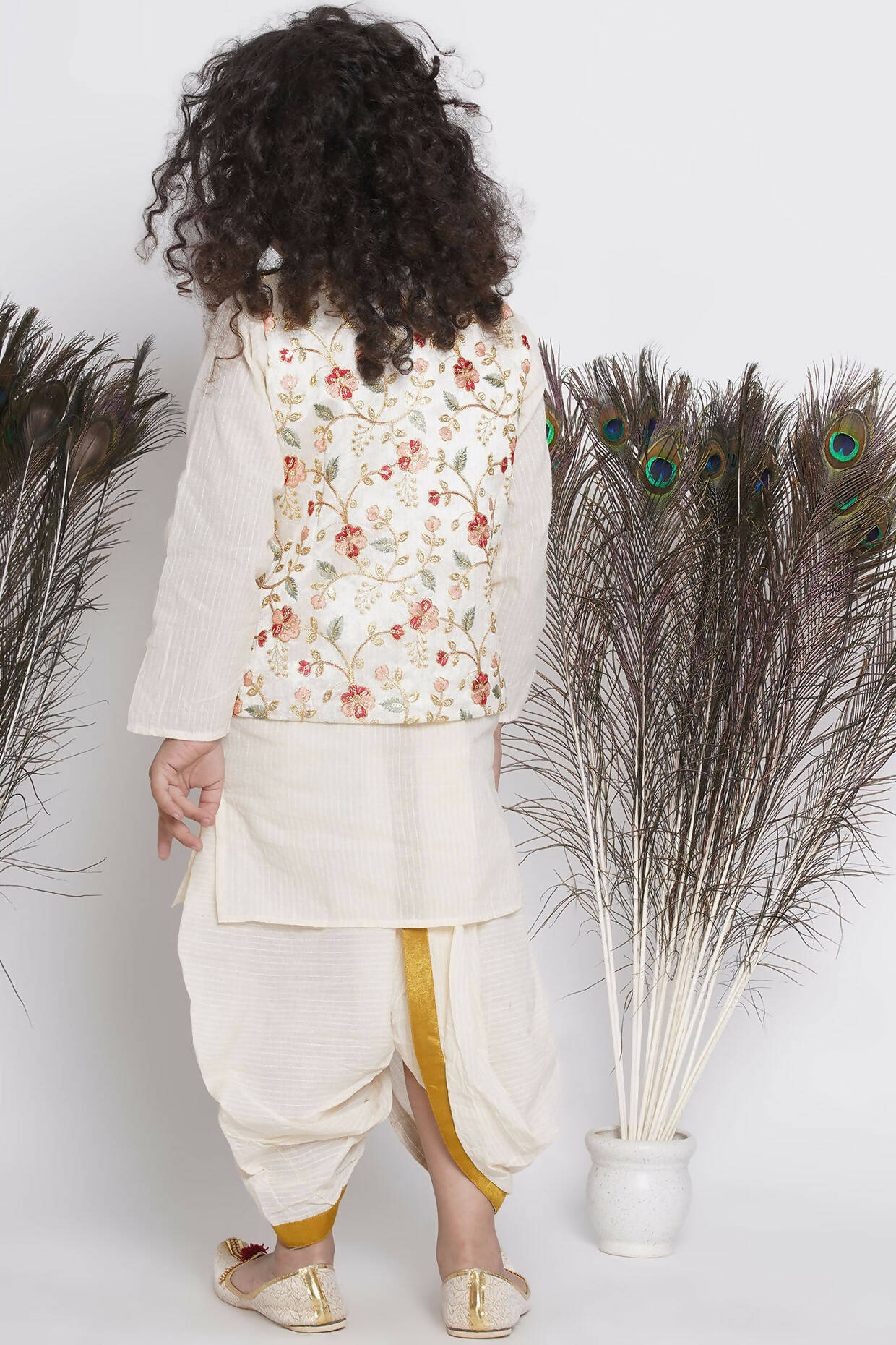 Little Bansi Banarsi Floral Embroidery Jacket Wth Cotton Kantha kurta And Kantha Dhoti - Cream