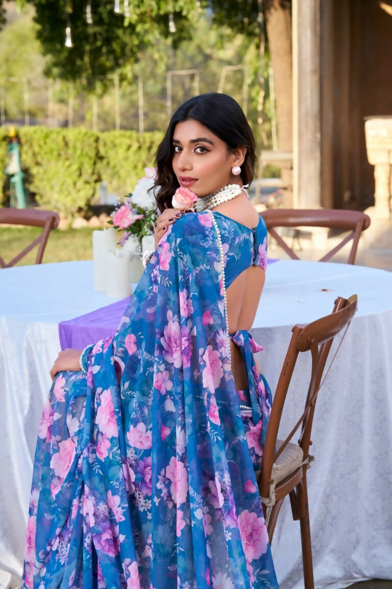 Vastranavya Blue Weightless Marble Printed & Pearl Lace Border Saree with Unstitched Blouse