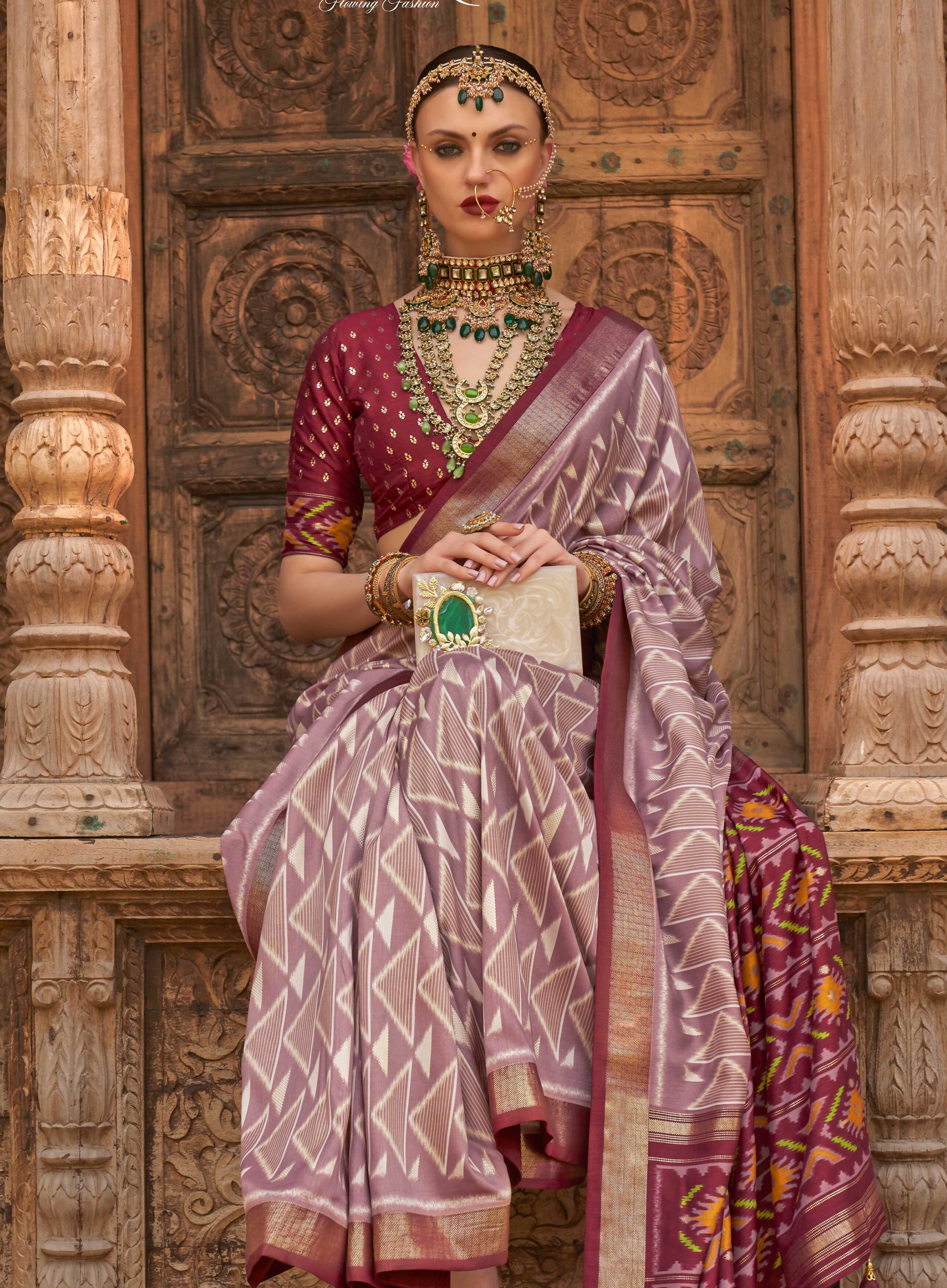 Lavender Silk Geometric Printed Saree With Unstitched Blouse Piece - Aanchal