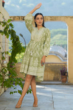 Juniper Women's Green Rayon Floral Printed Short Tiered Dress - Distacart
