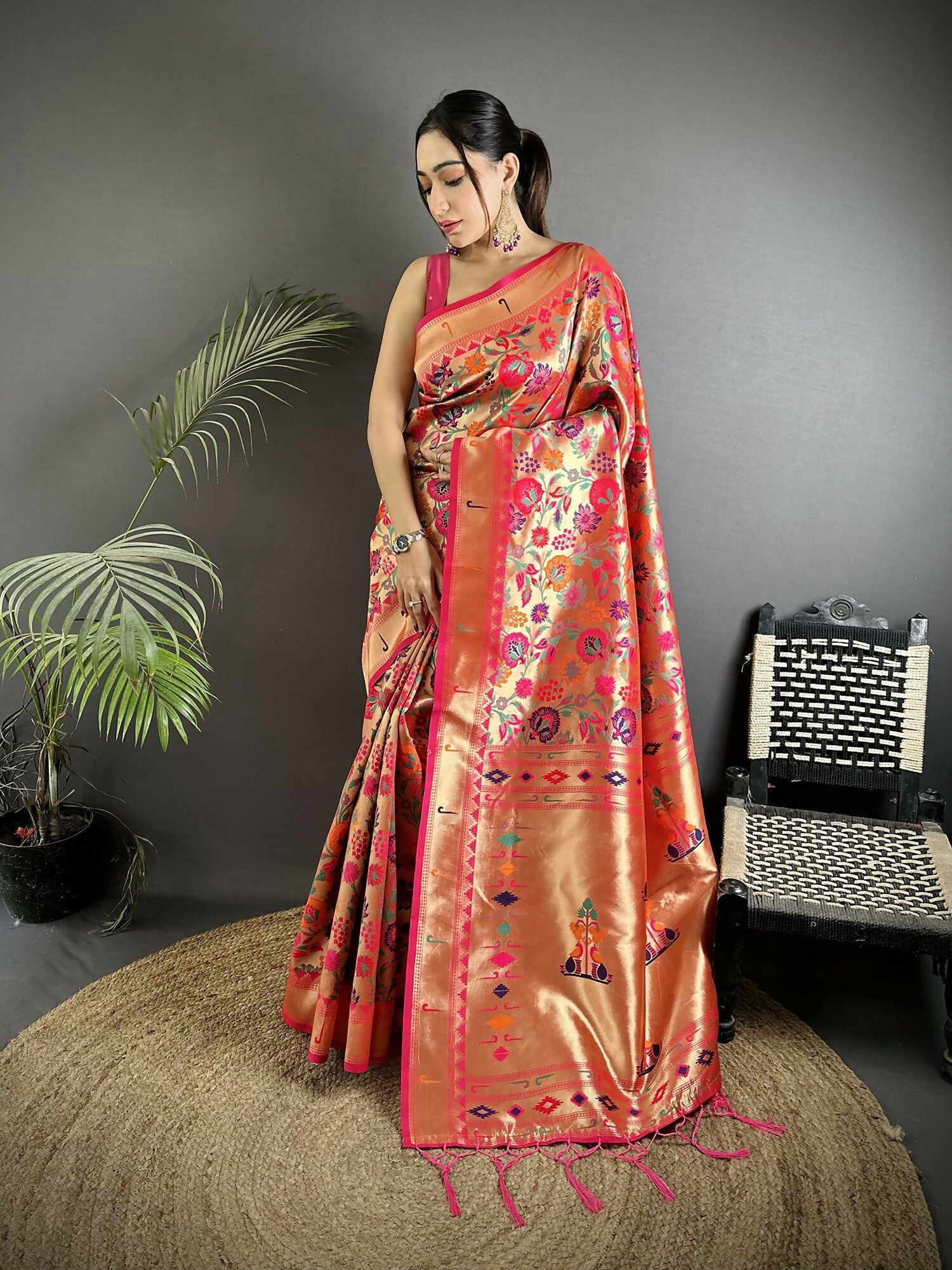 Joban Fashion Rani Pink Intricate Zari Weaving & Vibrant Motifs Soft Silk Paithani Saree - Distacart
