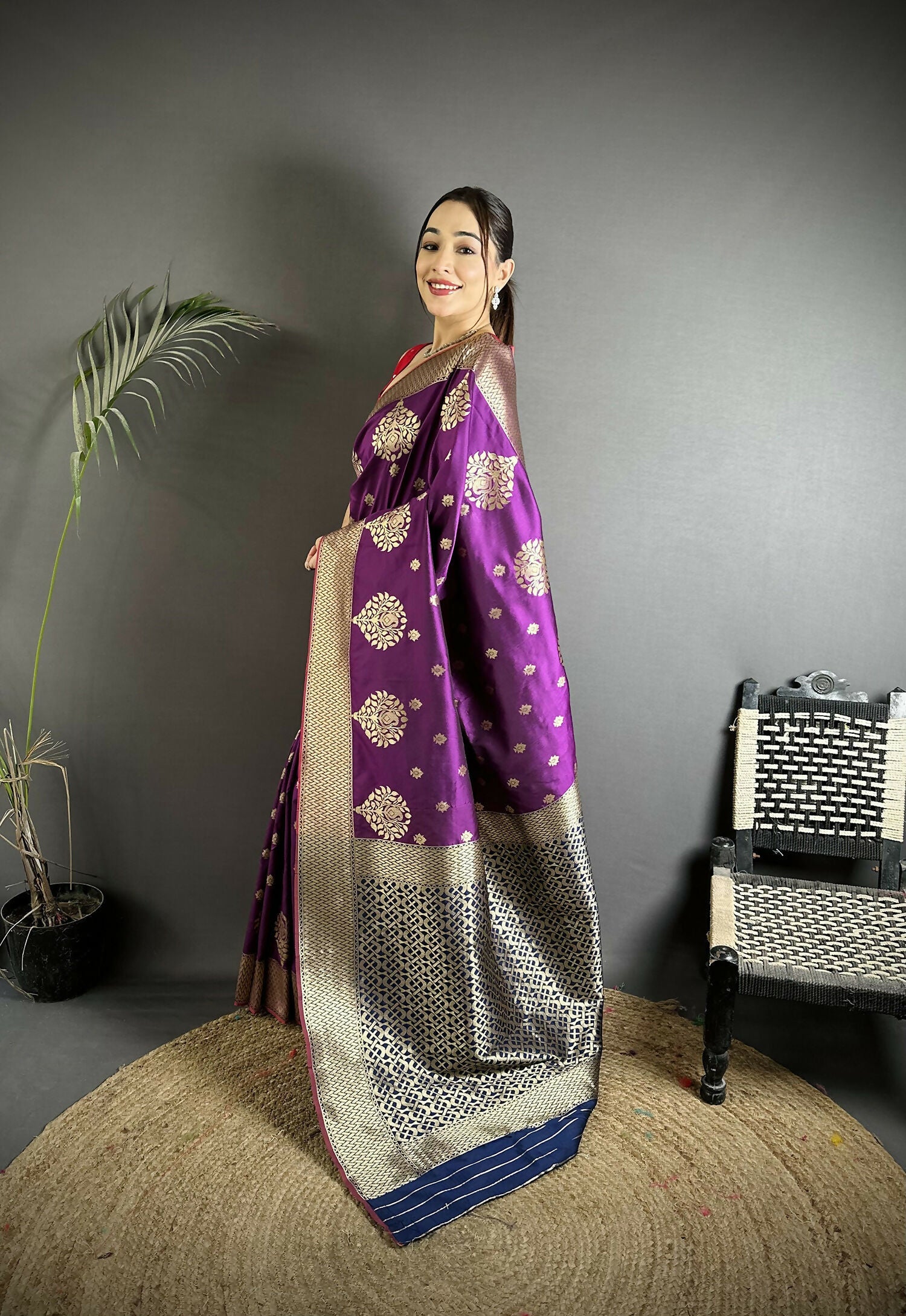 Joban Fashion Purple Woven Butti Soft Silk Banarasi Silk Saree - Distacart
