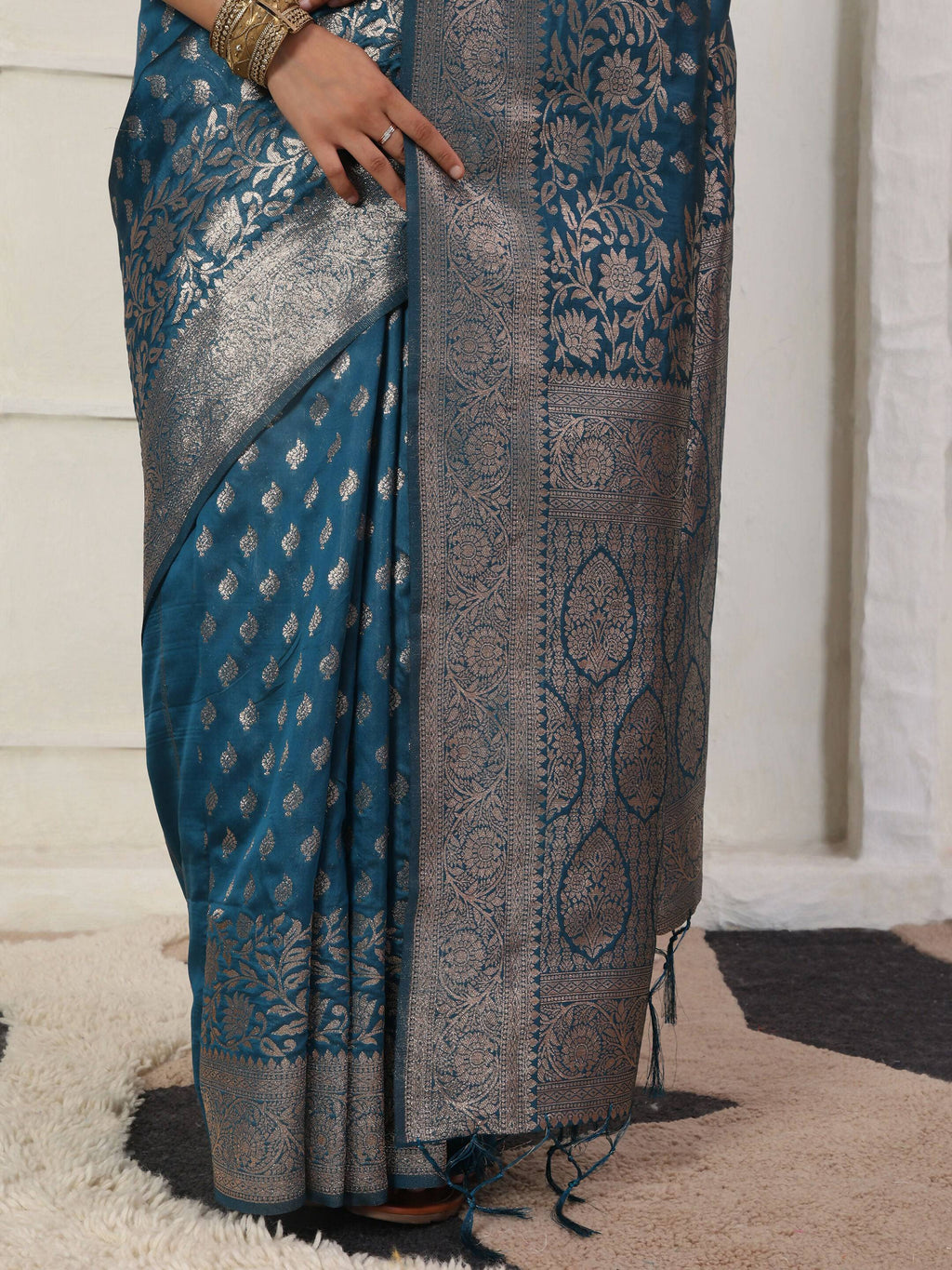 Shree Shyam Fashion Lichi Silk Light Pink Saree - Distacart