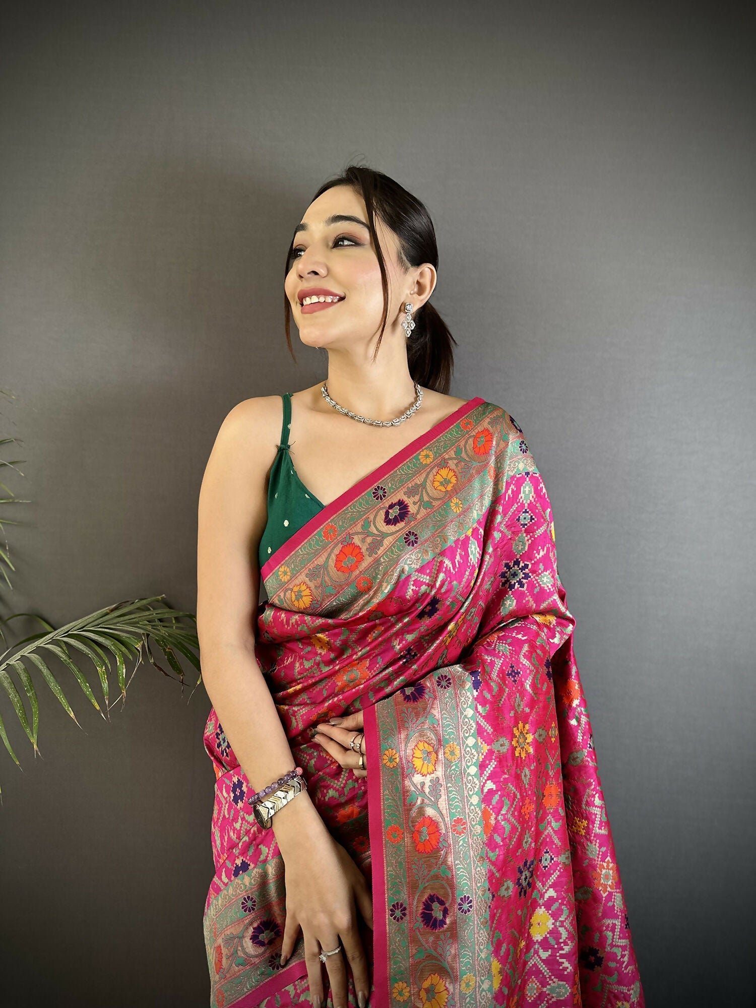 Joban Fashion Hot Pink Banarasi Soft Silk Woven Saree - Distacart