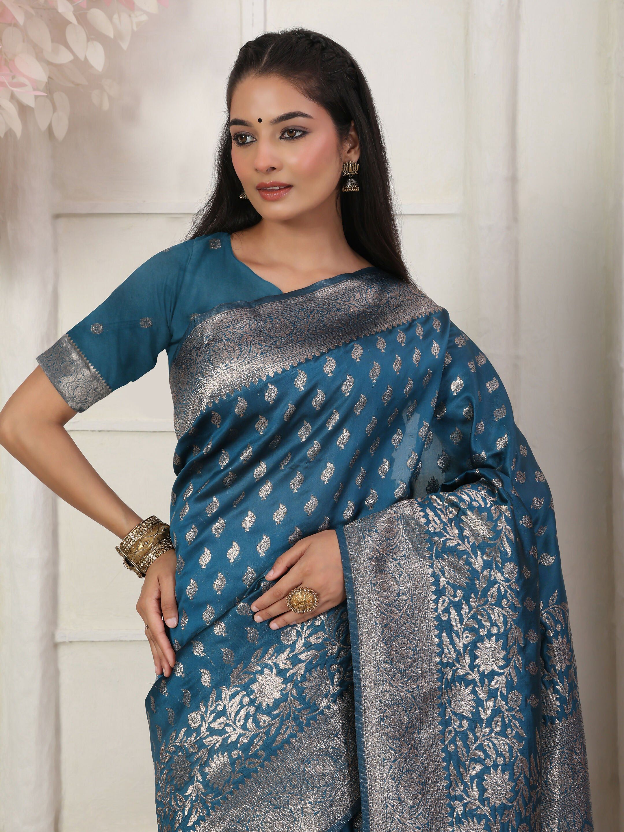 Shree Shyam Fashion Lichi Silk Light Pink Saree - Distacart