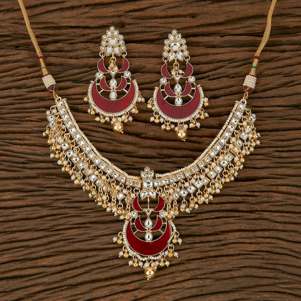 Joban Fashion Women Golden White Maroon Necklace Set
