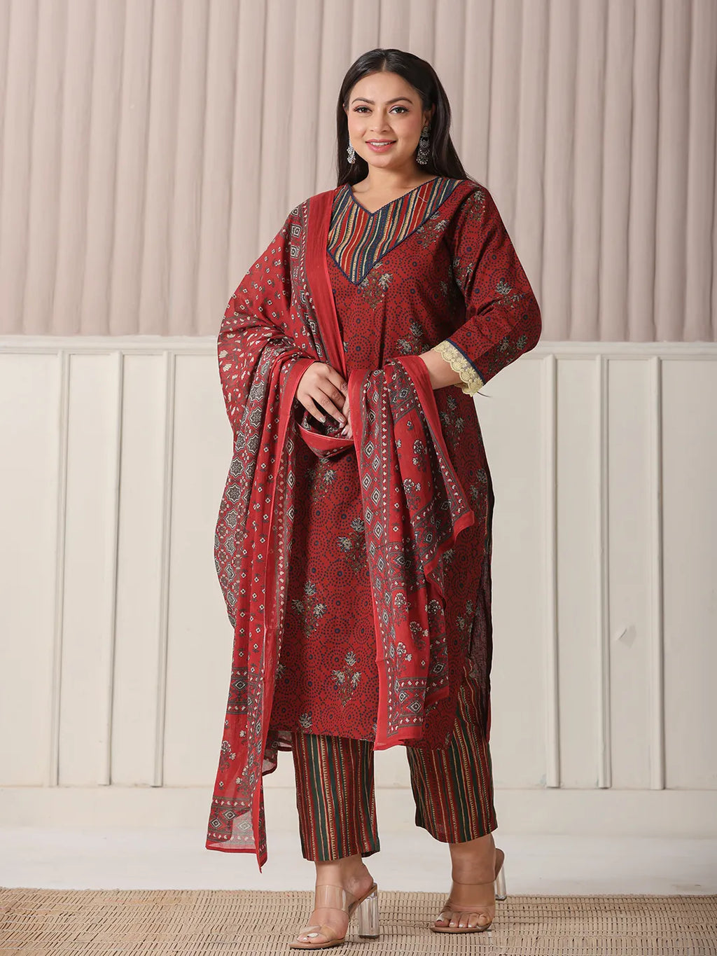 Yufta Maroon Floral Print Patch & Lace Work Plus Size Kurta Set With Pant & Dupatta - Distacart
