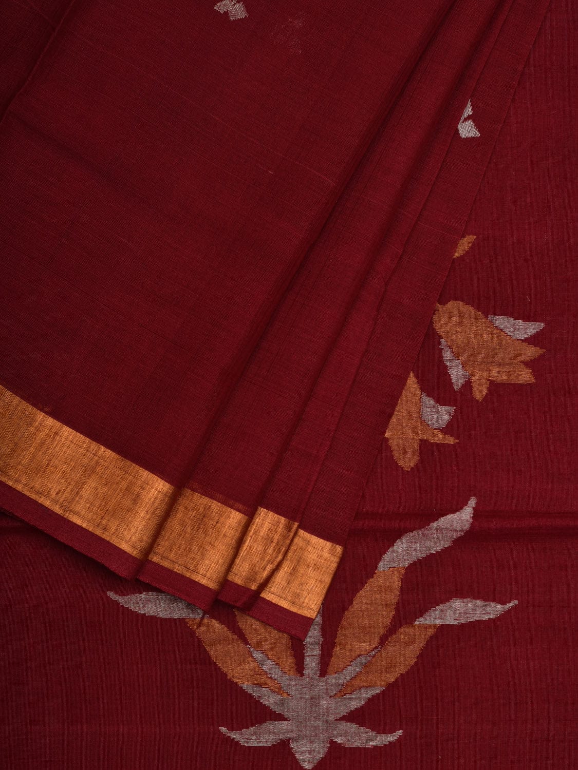 Maroon Khadi Cotton Handloom Saree with Pallu Design - Global Threads