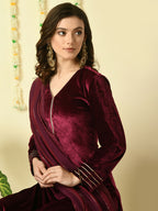 Myshka Women's Magenta Velvet Kurta & Trousers With Dupatta Party Sets
