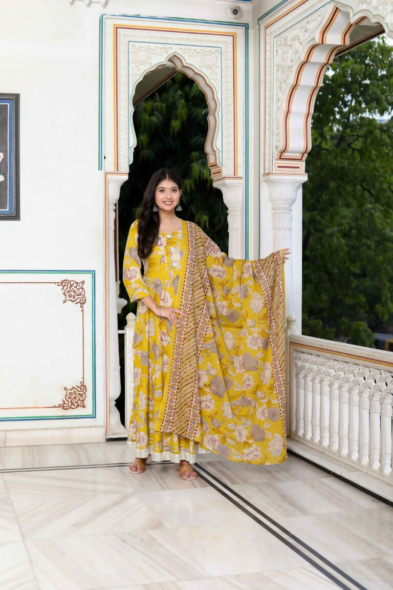 Miravan Women's Cotton Gotapatti And Lace Border Yellow Anarkali Kurta And Dupatta Set