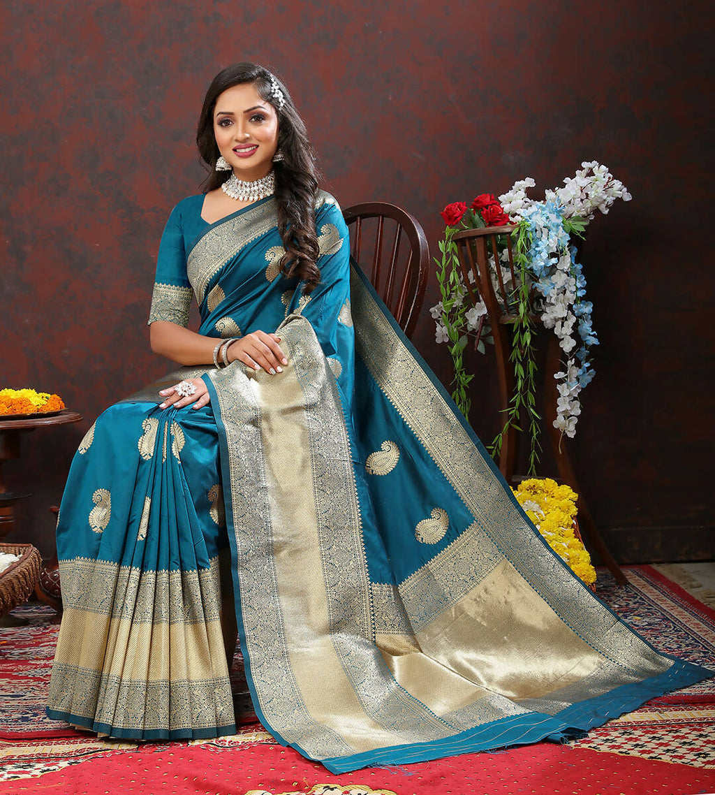Lorenvalley Fashion Rama Soft Silk Woven Design Gold Zari Weaving Saree