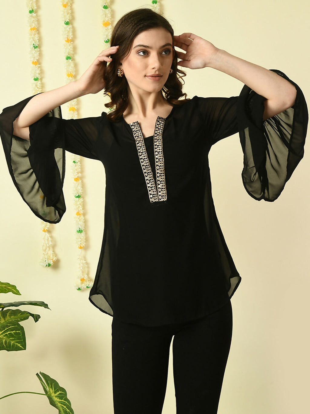 Myshka Women's Black Embroidered Party Fusion Top