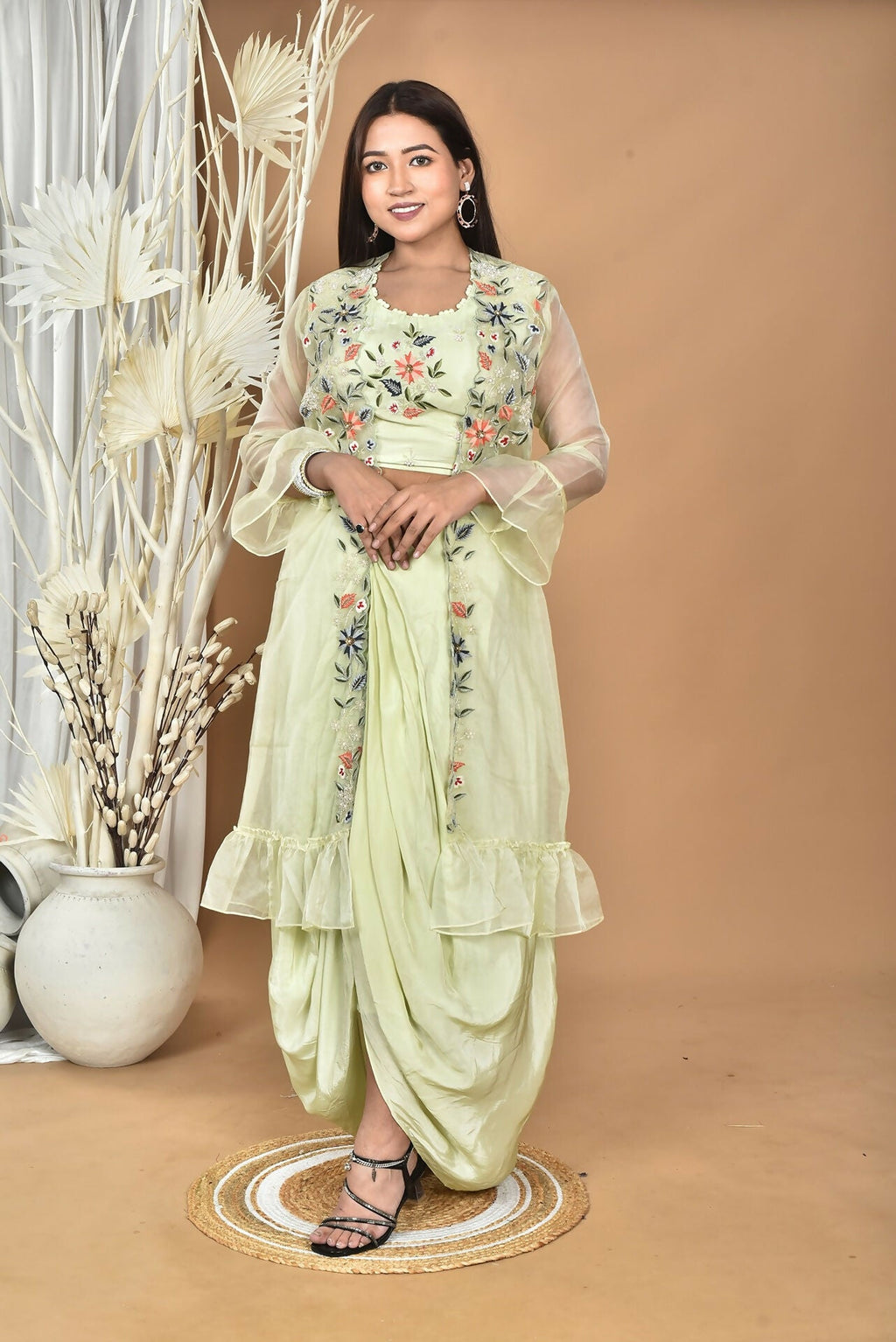 Morchari Women Hand Embroidery Crop Top-Light Green