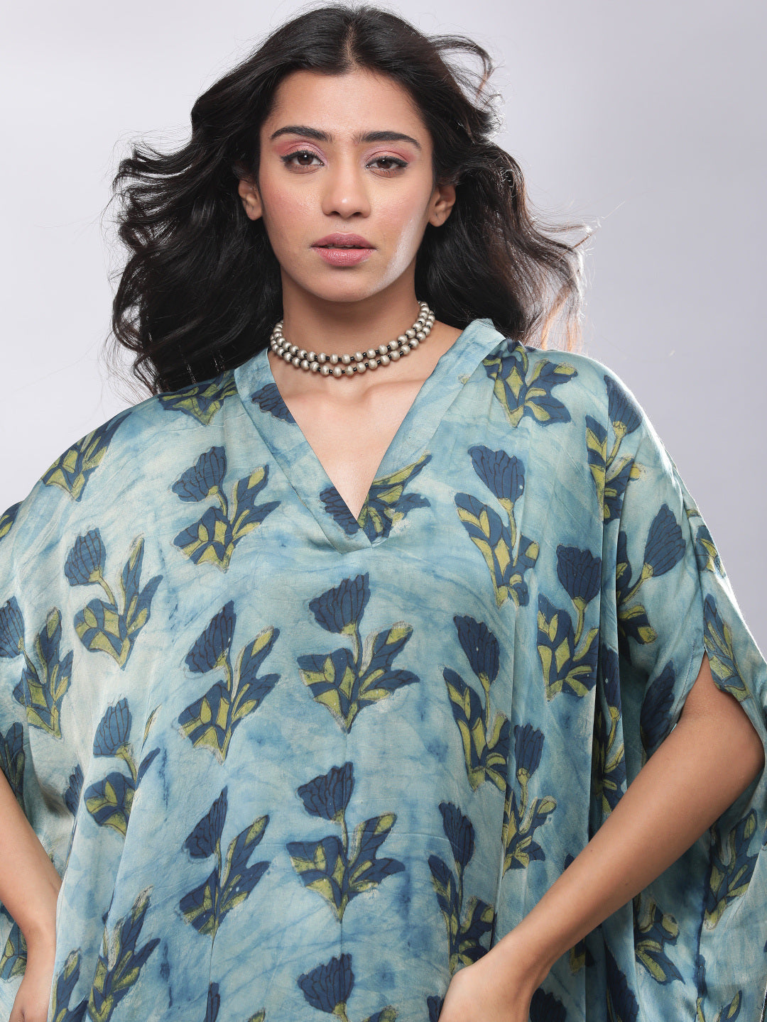 BohoJazz Signature Modal Silk Floral Kaftan - Distacart