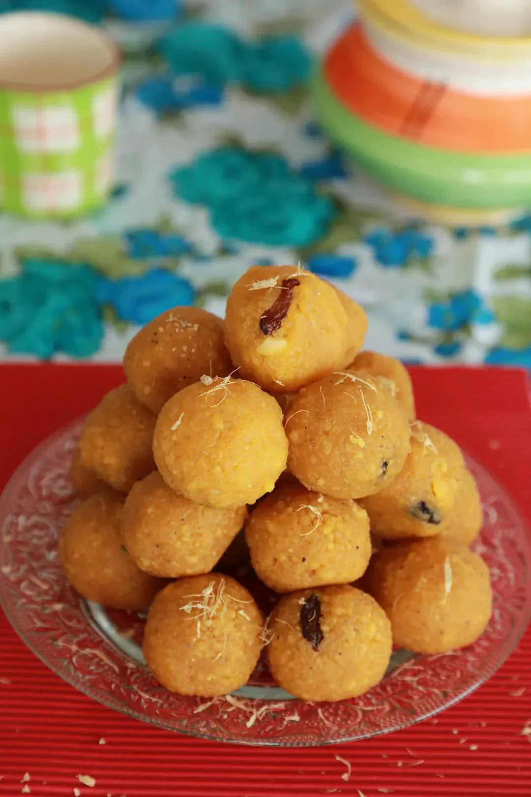 Sattur Mittai Kadai Motichur Laddu - Distacart