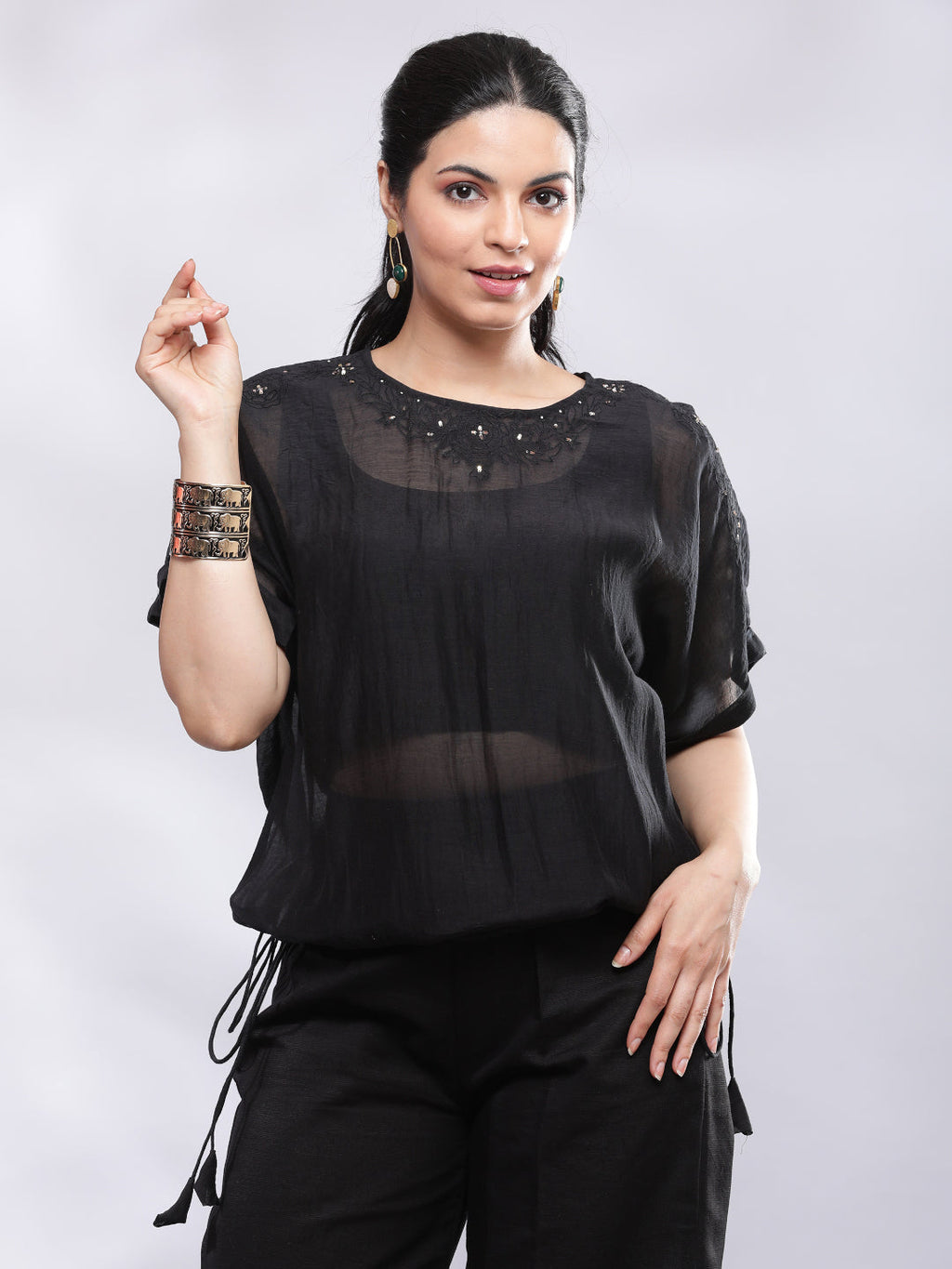 BohoJazz Signature Mul Two Layer Blouson Kimono Top with Motif - Black - Distacart
