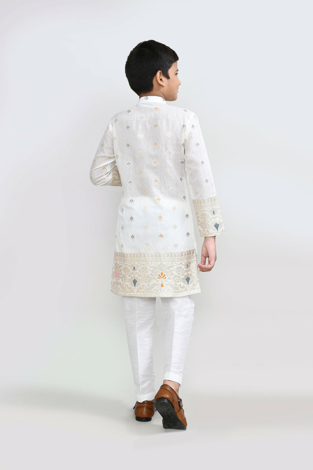 Joban Fashion Jacquard Silk White Kurta With Straight Fit Pant