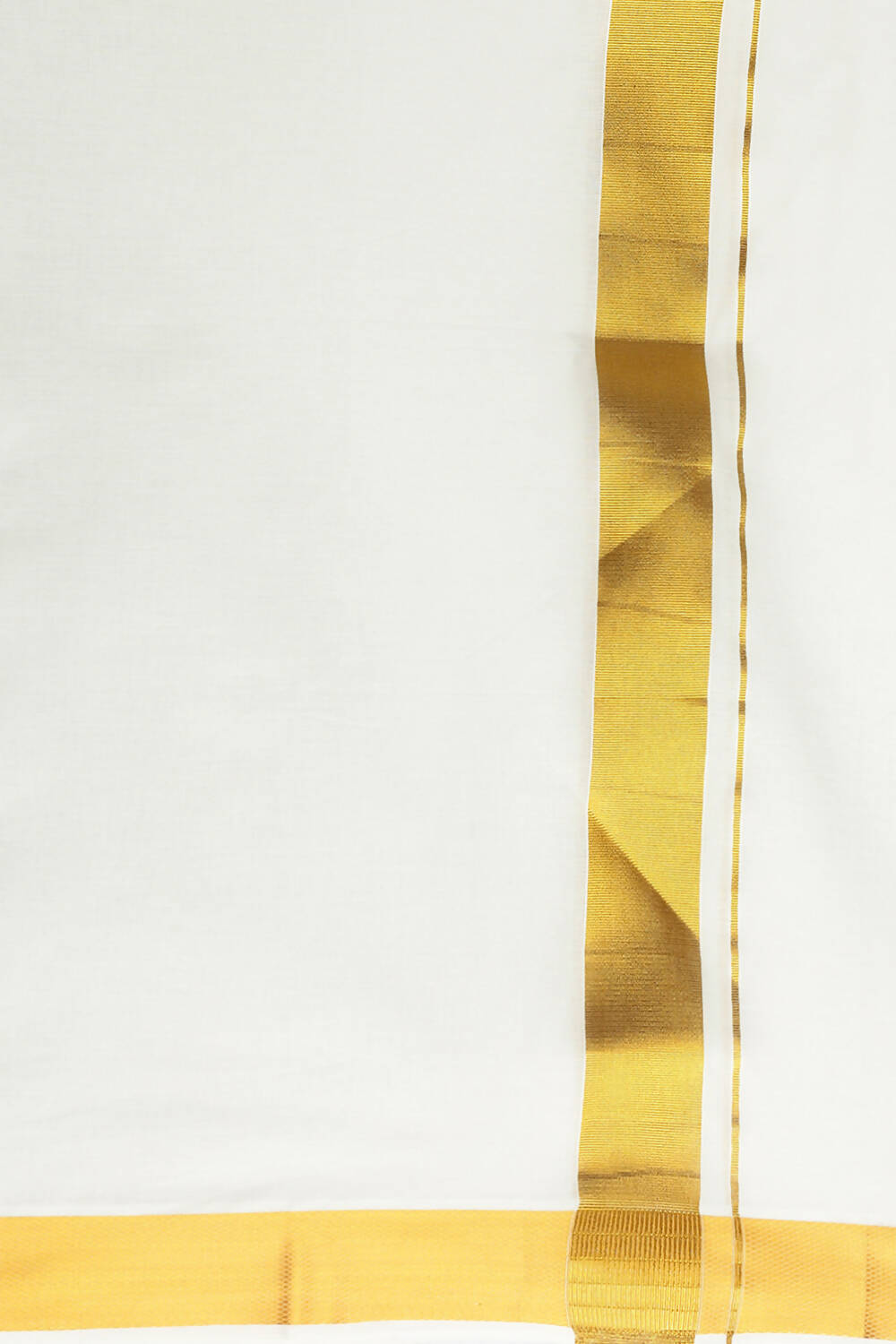 Ramraj Cotton Mens Cotton 1 1/2 " Gold Jari Dhoti - Kora