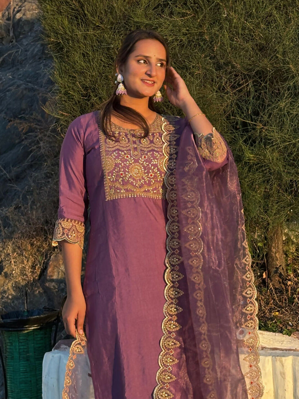 Vellora Dusty Mauve Silk Blend Stylish Embroidered Salwar Suit