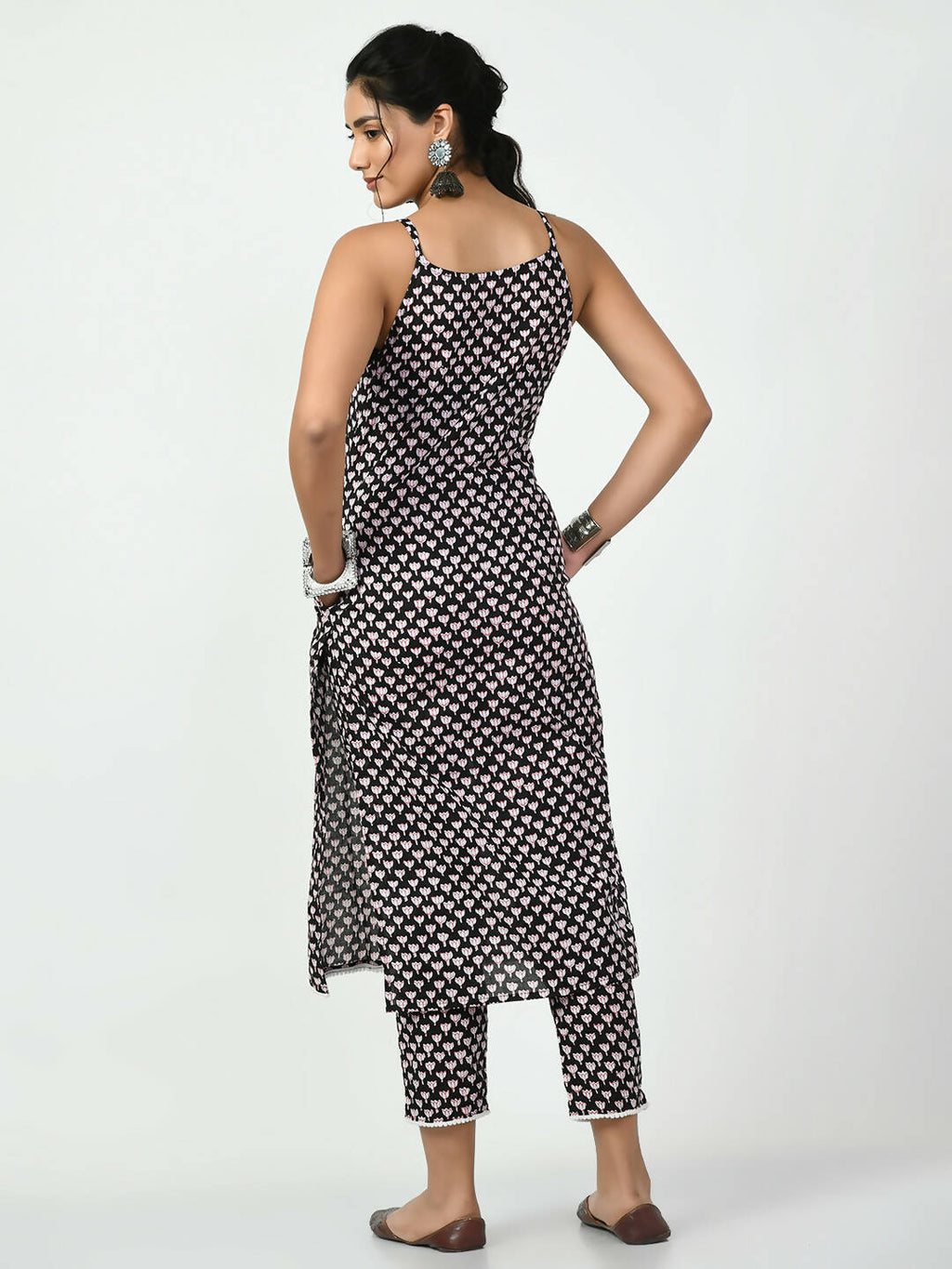 Myshka Women's Black Printed Kurta With Trouser