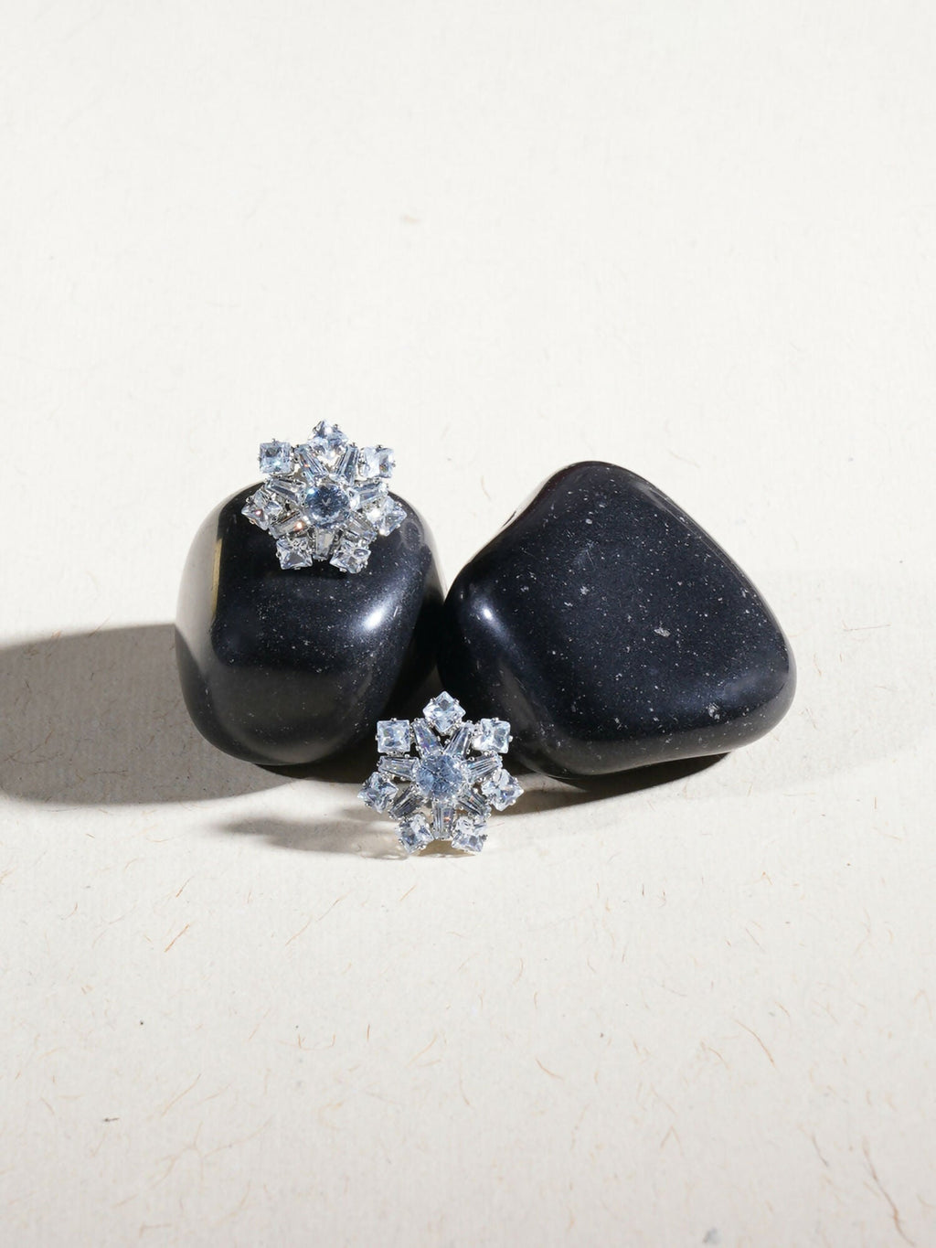 stone stud (white) - Ruby Raang - Distacart